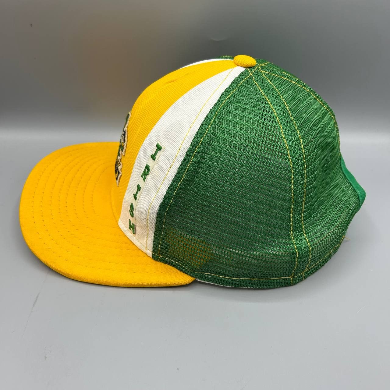 Other Vintage Notre Dame Fighting Irish Trucker Hat L Snap Back Size ONE SIZE - 3 Thumbnail