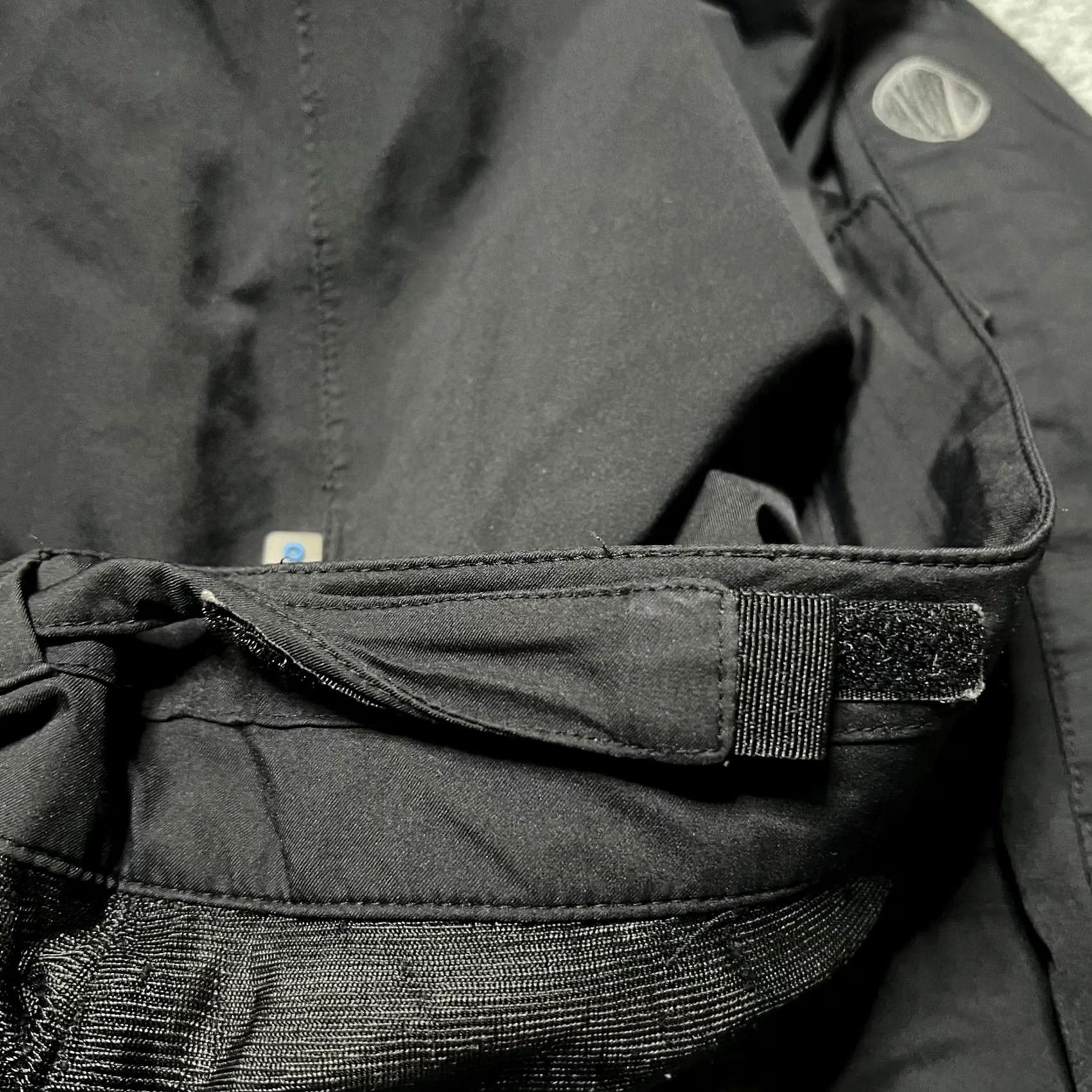 Vintage Sunice Tornado Pants Mens XL Flex Vent Nylon Adjustable Waist Windbreaker Pants Mens XL Black 37x30 Windbreaker Mens Size US 36 / EU 52 - 7 Thumbnail