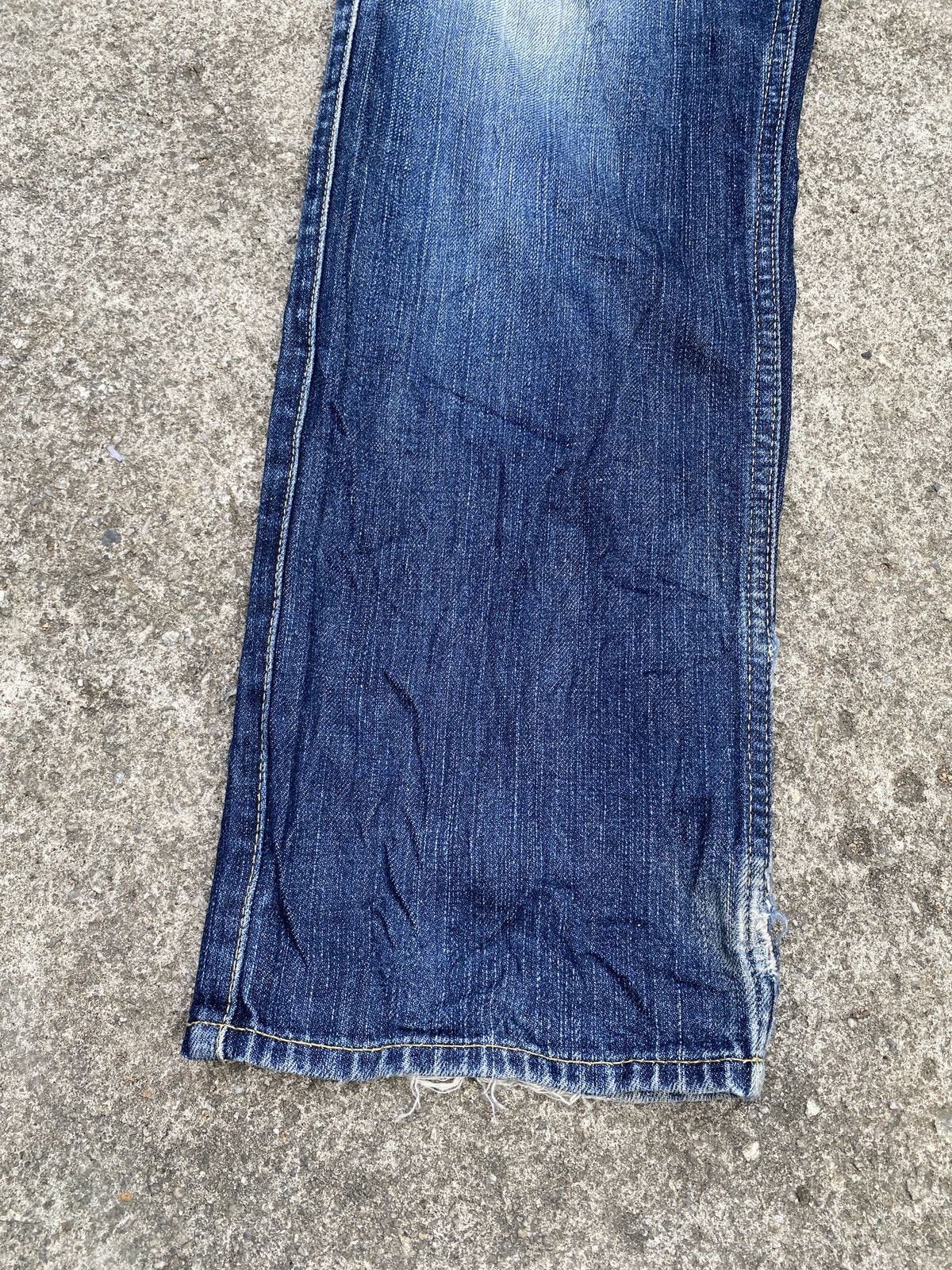 Issey Miyake × Japanese Brand Issey Miyake Blue Faded Patchwork Distressed Denim Size US 30 / EU 46 - 4 Thumbnail