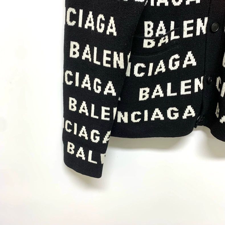 Balenciaga Balenciaga Black full-print logo knit cardigan sweater 2503 Size US M / EU 48-50 / 2 - 7 Thumbnail