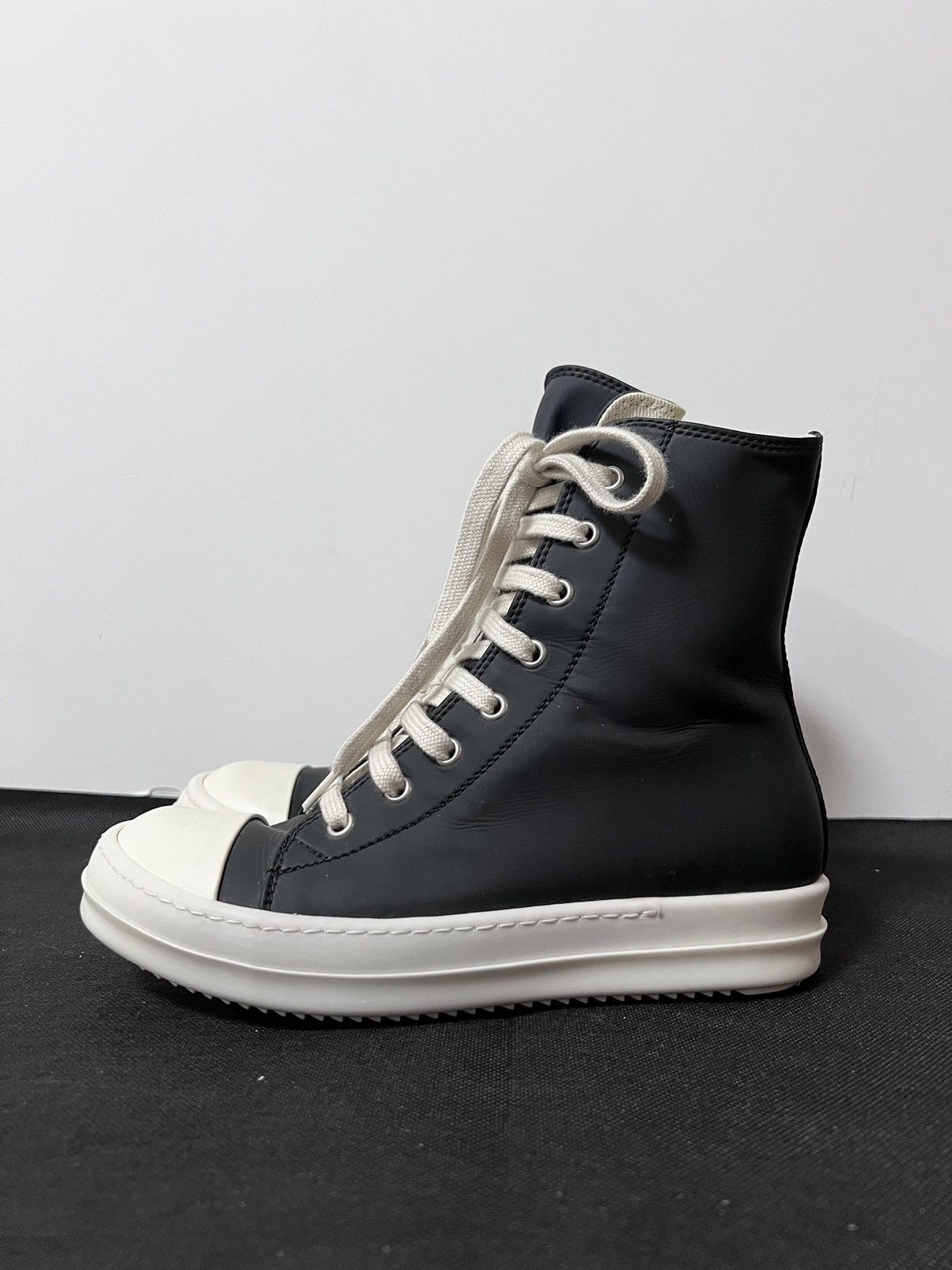 Rick Owens Drkshdw Rick owens drkshdw ramones high top sneakers sz35.5 Size US 5.5 / IT 35.5 - 2 Thumbnail