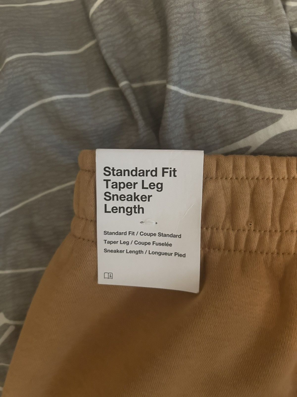 Nike Nike men’s cargo sweats Size US 30 / EU 46 - 2 Thumbnail