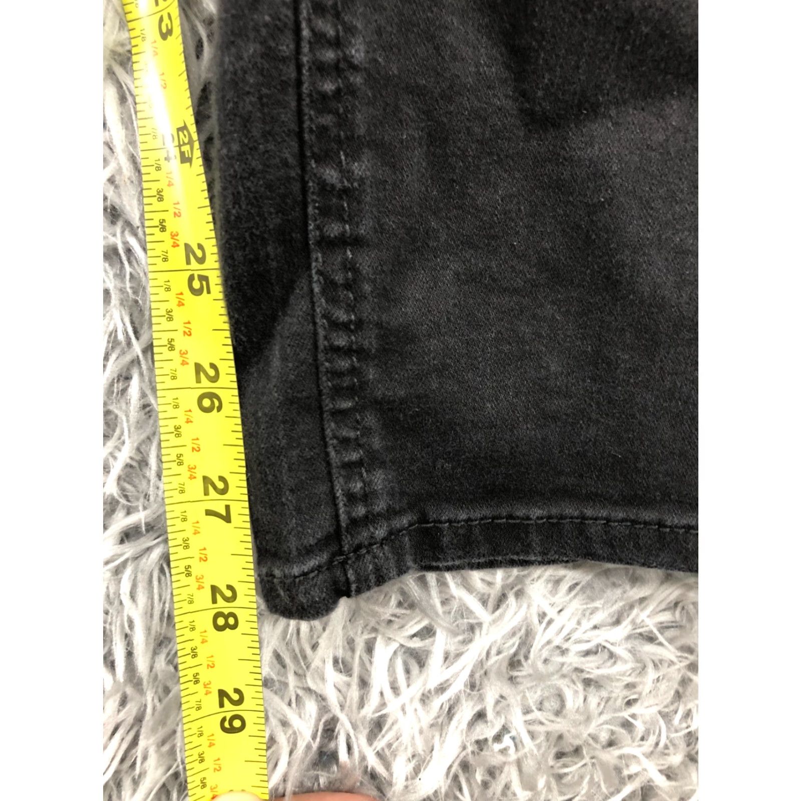 Jordache Jordache Jeans Skinny Size 14 Womens Dark Wash Black Leather Buttons Zipper Logo 5-Pocket Regular Inseam 29 Size 36" / US 14 / IT 50 - 3 Thumbnail