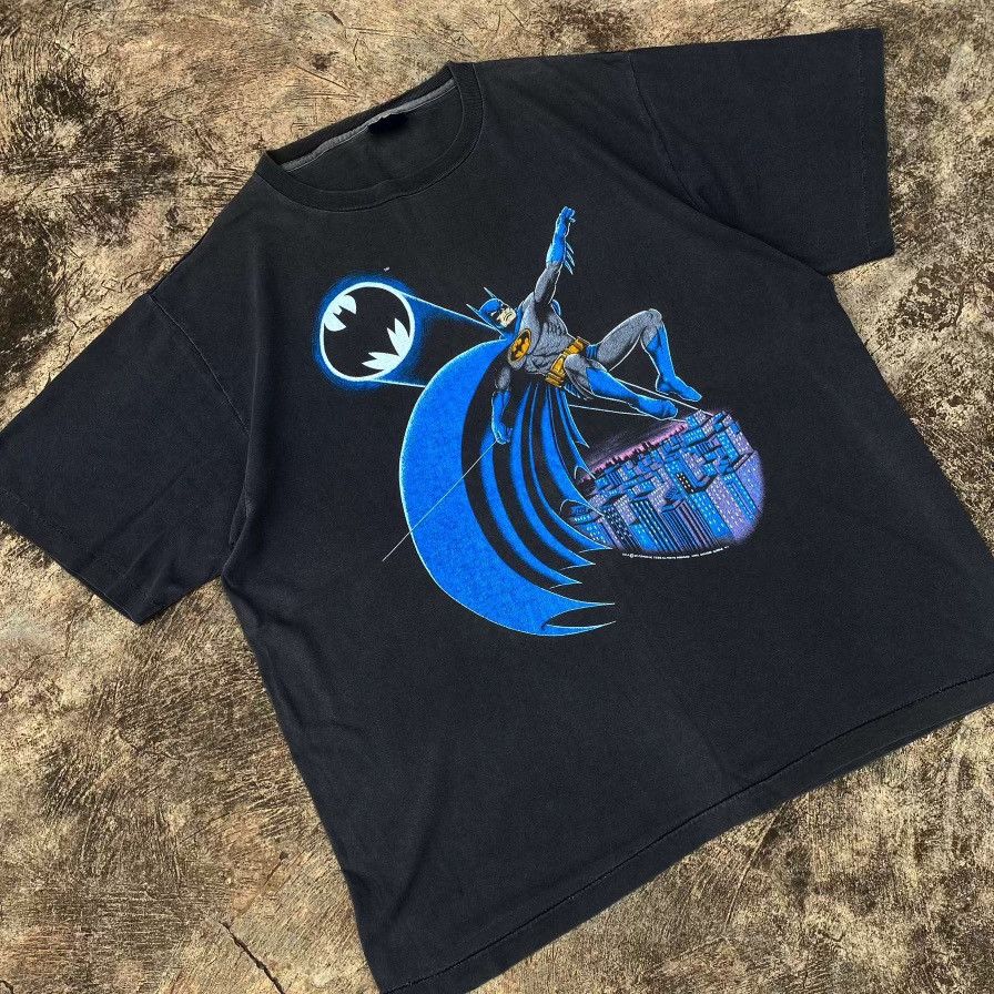 DC Comics × Vintage Vintage 1988 Dc comic Batman TShirt Size US XL / EU 56 / 4 - 1 Thumbnail