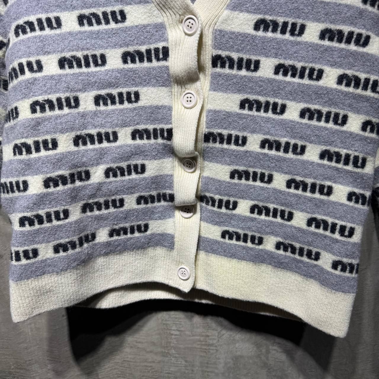 Miu Miu Miu Miu Logo Cardigan Size XS / US 0-2 / IT 36-38 - 5 Thumbnail