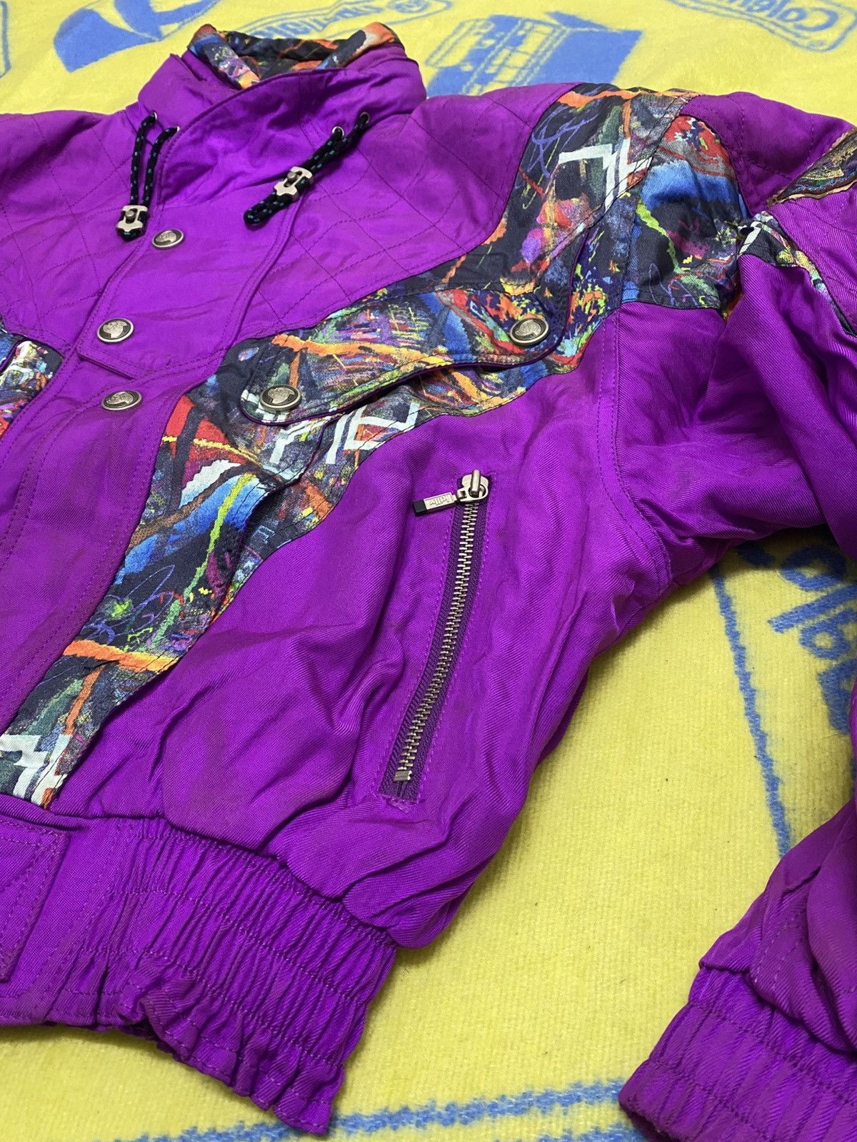 Designer × Vintage Vintage KILLY (The Power of Fractal) by Asics Size US L / EU 52-54 / 3 - 20 Thumbnail