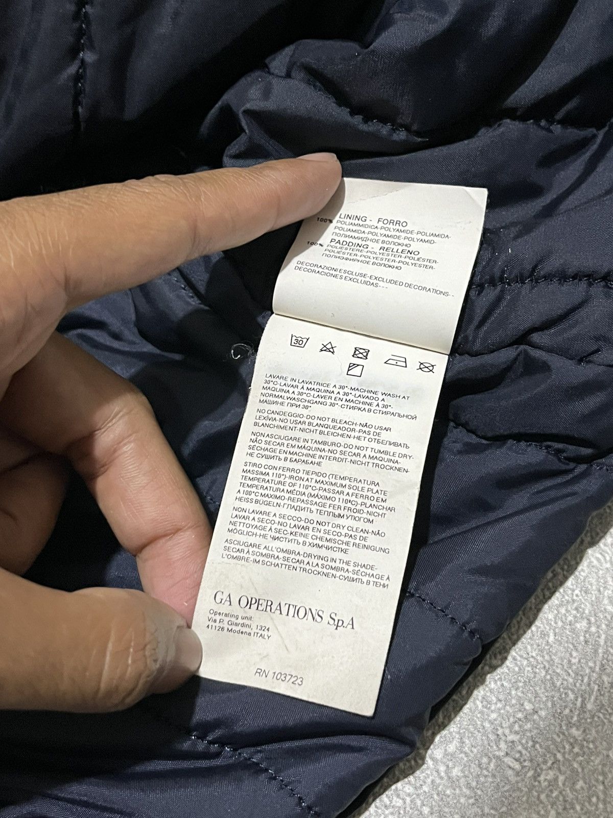 Giorgio Armani Armani Jeans quilted jacket Size US XL / EU 56 / 4 - 10 Thumbnail