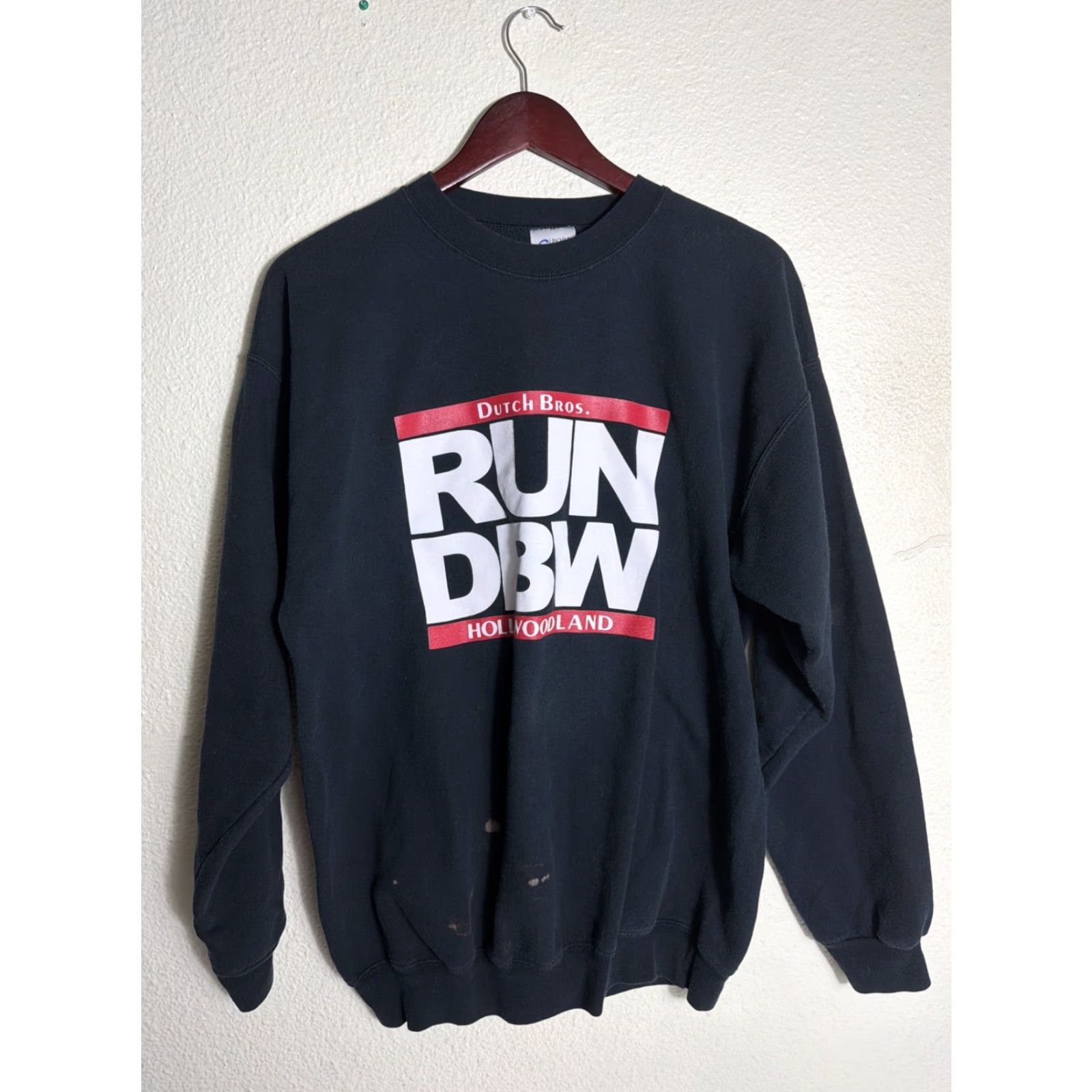 Vintage VINTAGE Port And Company Sweatshirt Black Pullover Men L Hollywoodland Dutch Bros run Dbw Stained Size US L / EU 52-54 / 3 - 2 Thumbnail