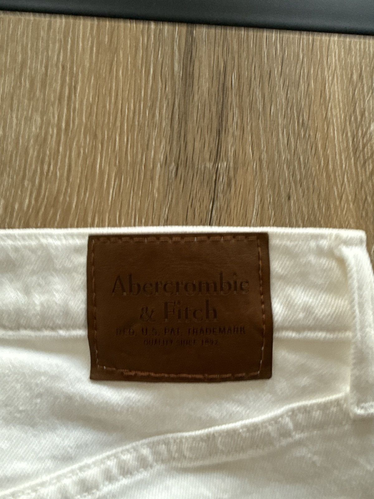 Abercrombie & Fitch A&F Jeans White Size US 28 / EU 44 - 4 Thumbnail