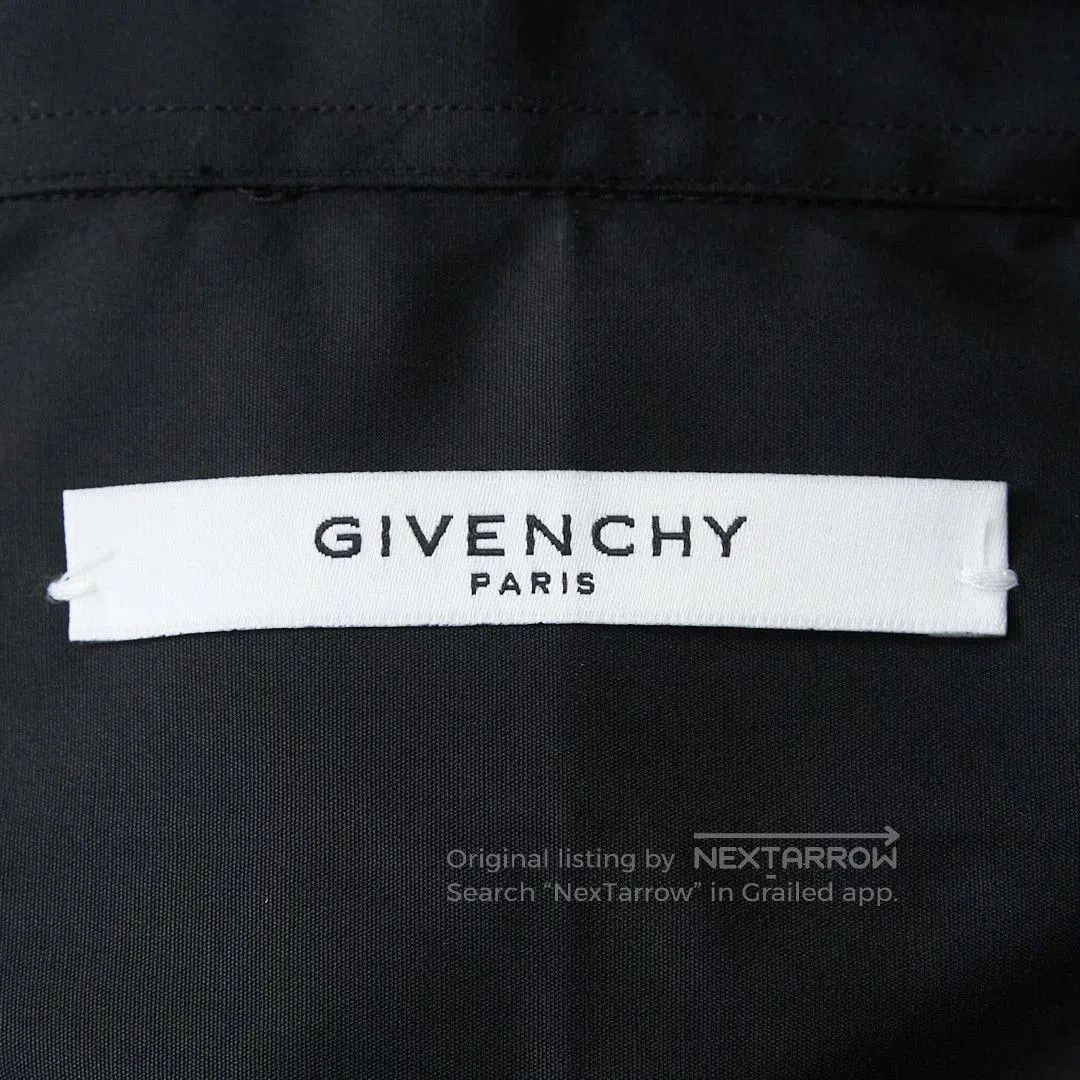 Givenchy Authentic Givenchy Men's Satin Panel Shirt. Size US M / EU 48-50 / 2 - 7 Thumbnail