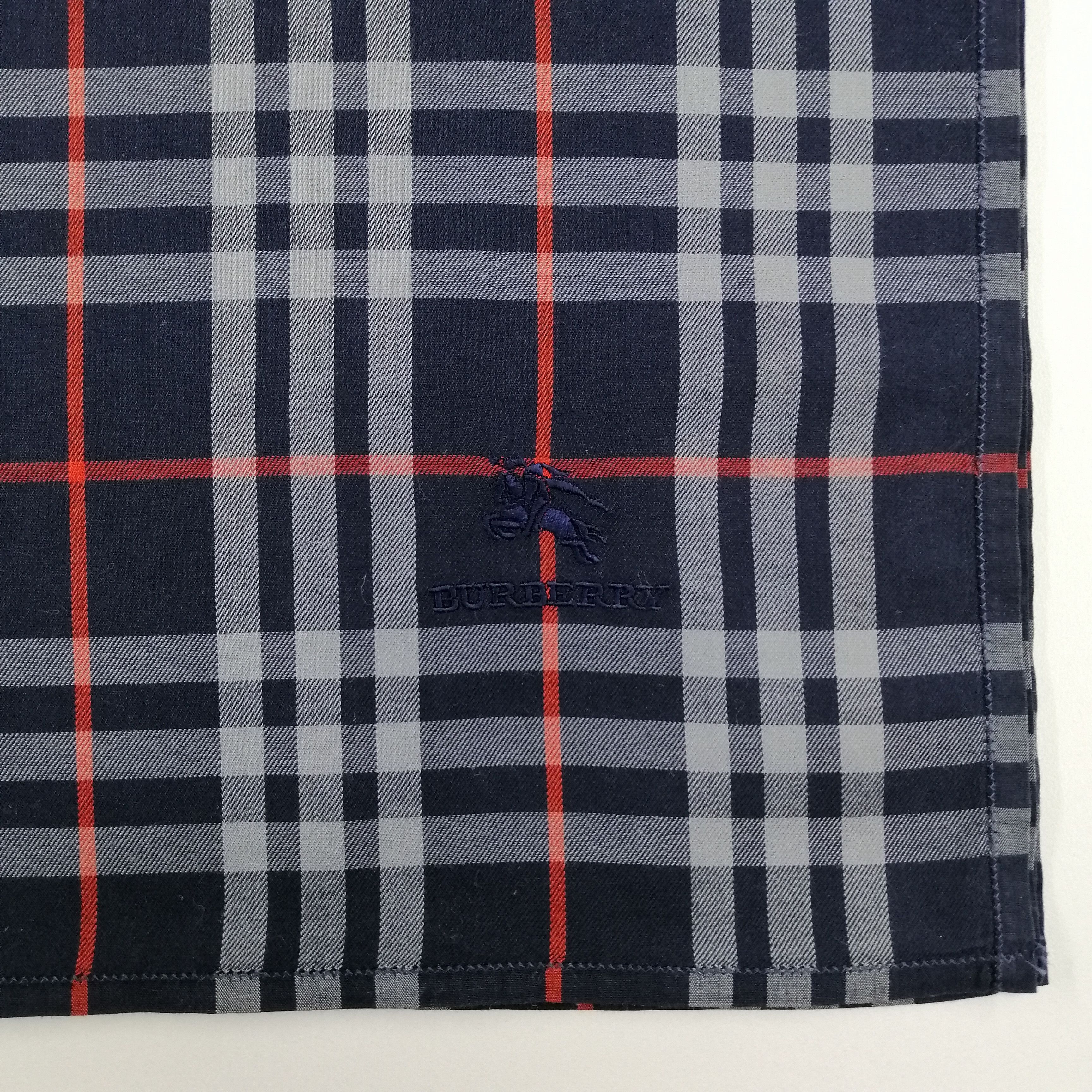 Burberry Burberry Handkerchief/Neckerchief/Bandana-KD2184 Size ONE SIZE - 3 Thumbnail