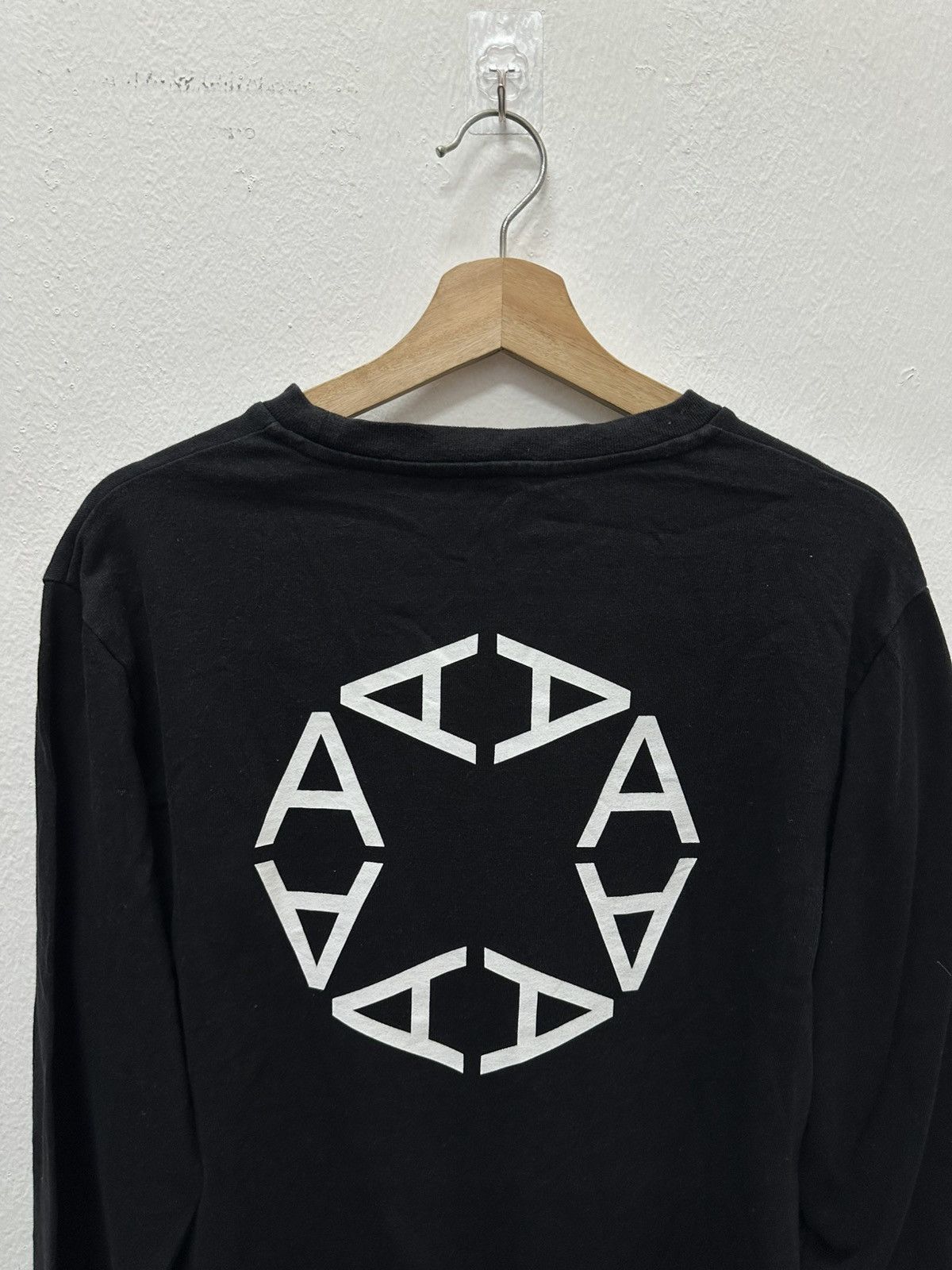 1017 ALYX 9SM FW20 1017 ALYX 9SM White Sphere Logo Sweatshirt Size US S / EU 44-46 / 1 - 11 Thumbnail