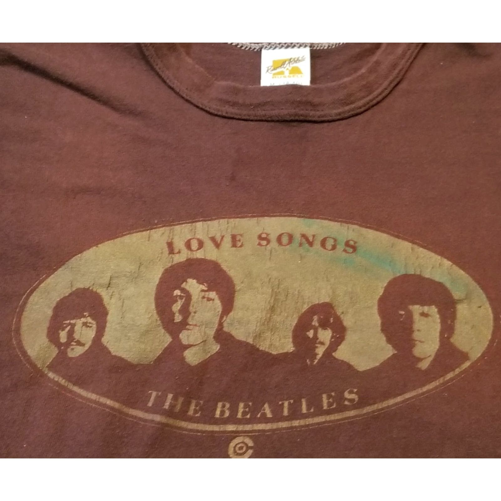 Vintage VINTAGE Beatles Capital Records Love Songs Lennon Rock Hippe 60s Paul T Shirt Womens Medium Brown Graphic Tee Size M / US 6-8 / IT 42-44 - 3 Thumbnail