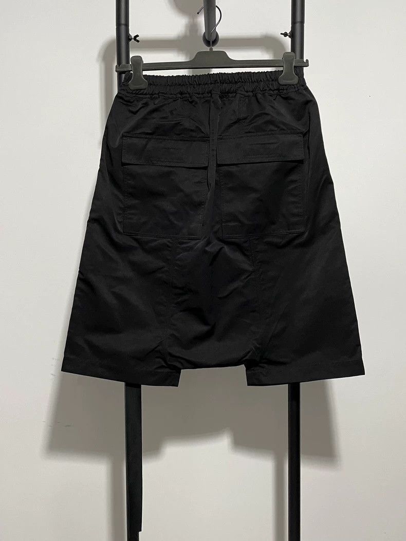 Rick Owens rick owens black shorts with drawstring-2508 Size US 37 - 2 Thumbnail