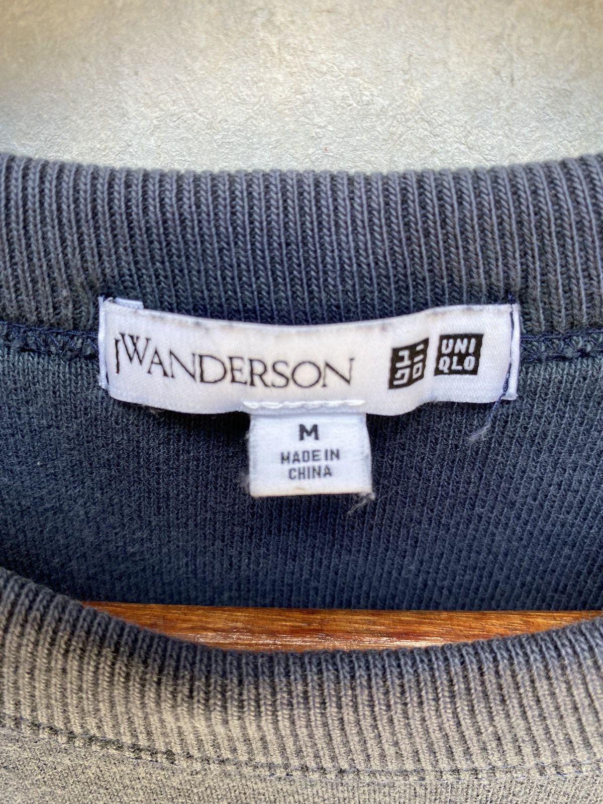 JW Anderson × Uniqlo Vintage Jw Anderson X Uniqlo Sweatshirt Jumper Crewneck Size US M / EU 48-50 / 2 - 6 Thumbnail