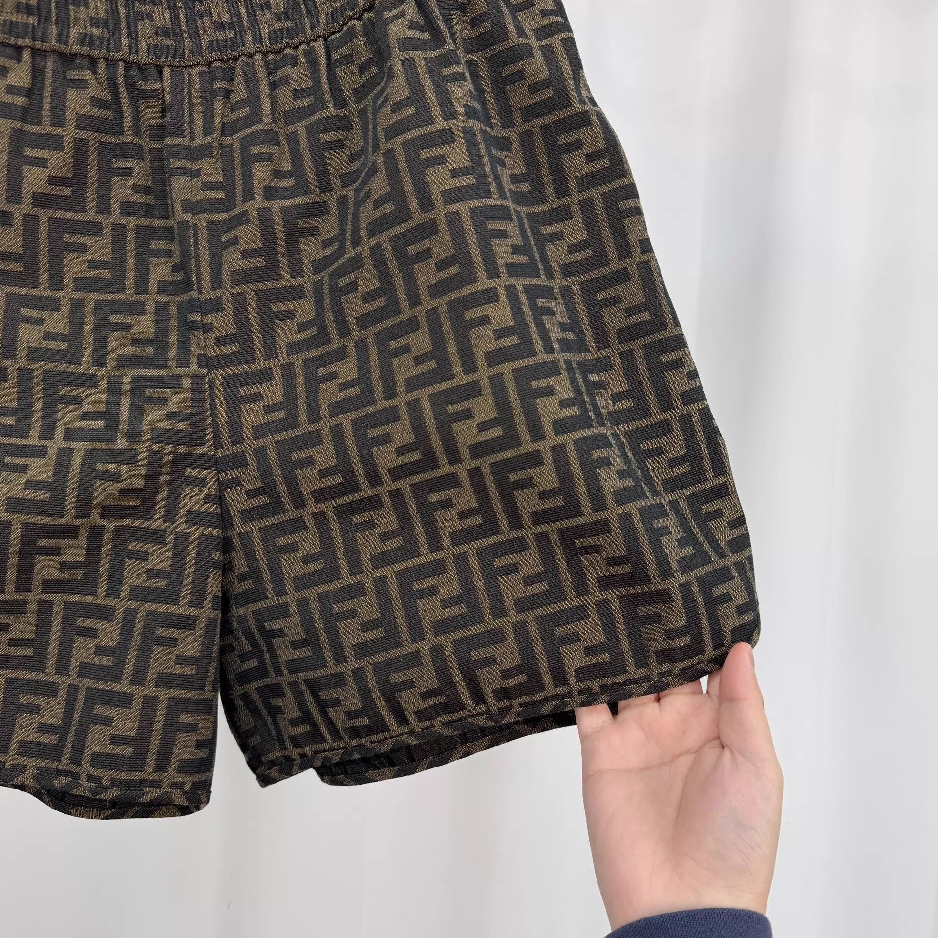 Fendi Fendi FF print short 42 Size 28" / US 6 / IT 42 - 4 Thumbnail