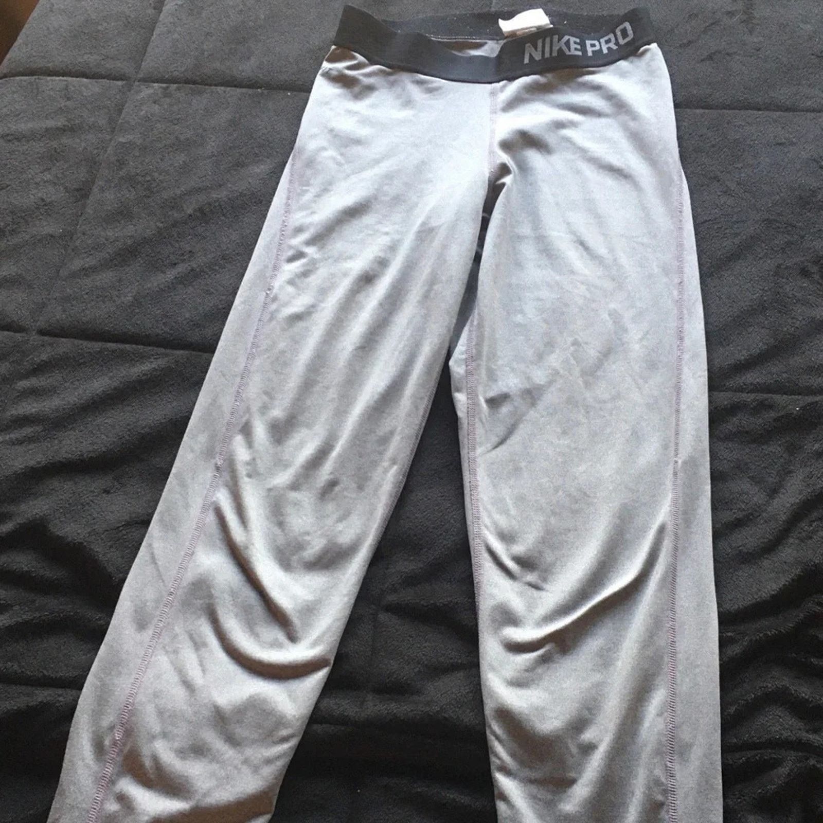 Nike Nike Pro women’s dri fit tights, size Smallviet Size 28" / US 6 / IT 42 - 1 Thumbnail