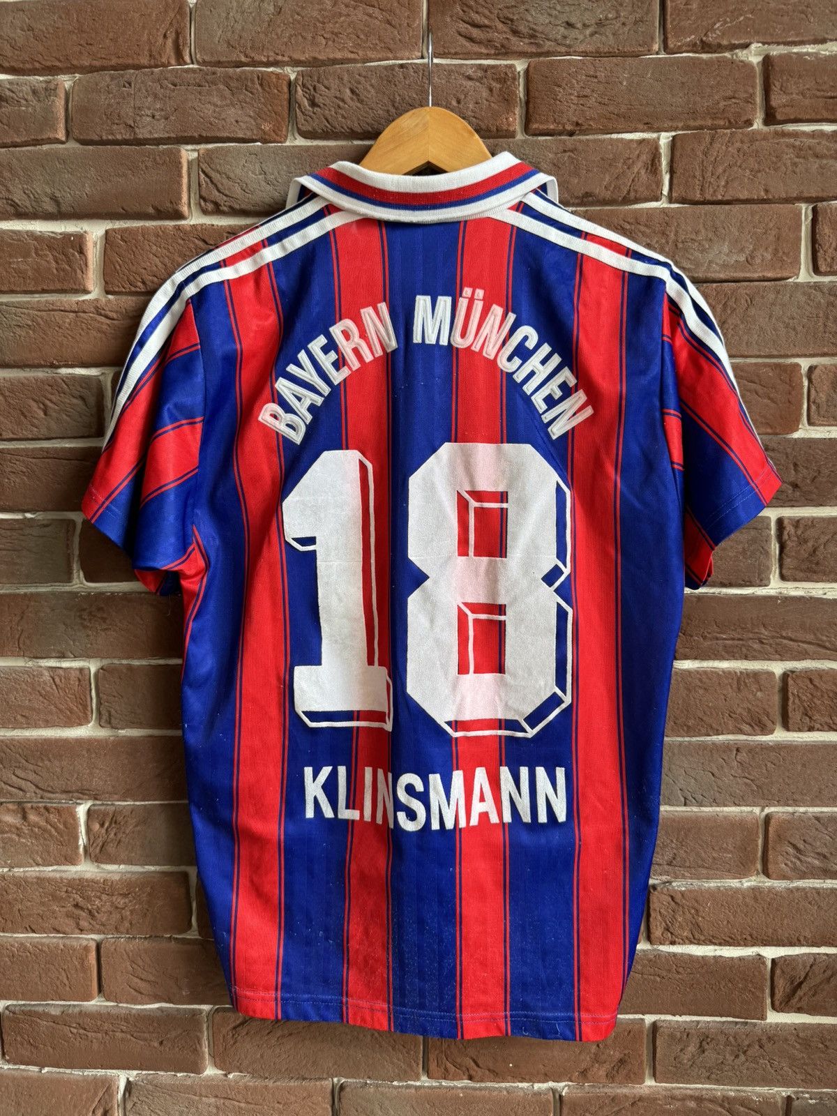 Vintage Rare Vintage 90s Adidas FC Bayern Munich Klinsmann Jersey Size US S / EU 44-46 / 1 - 2 Thumbnail
