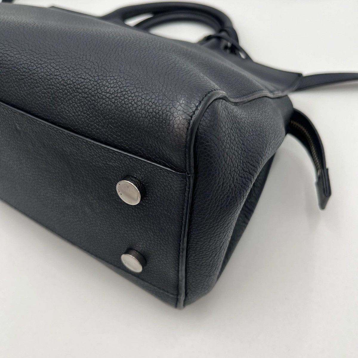 Yves Saint Laurent YSL Navy Blue Leather Rive Gauche Cabas Small Tote Size ONE SIZE - 5 Thumbnail