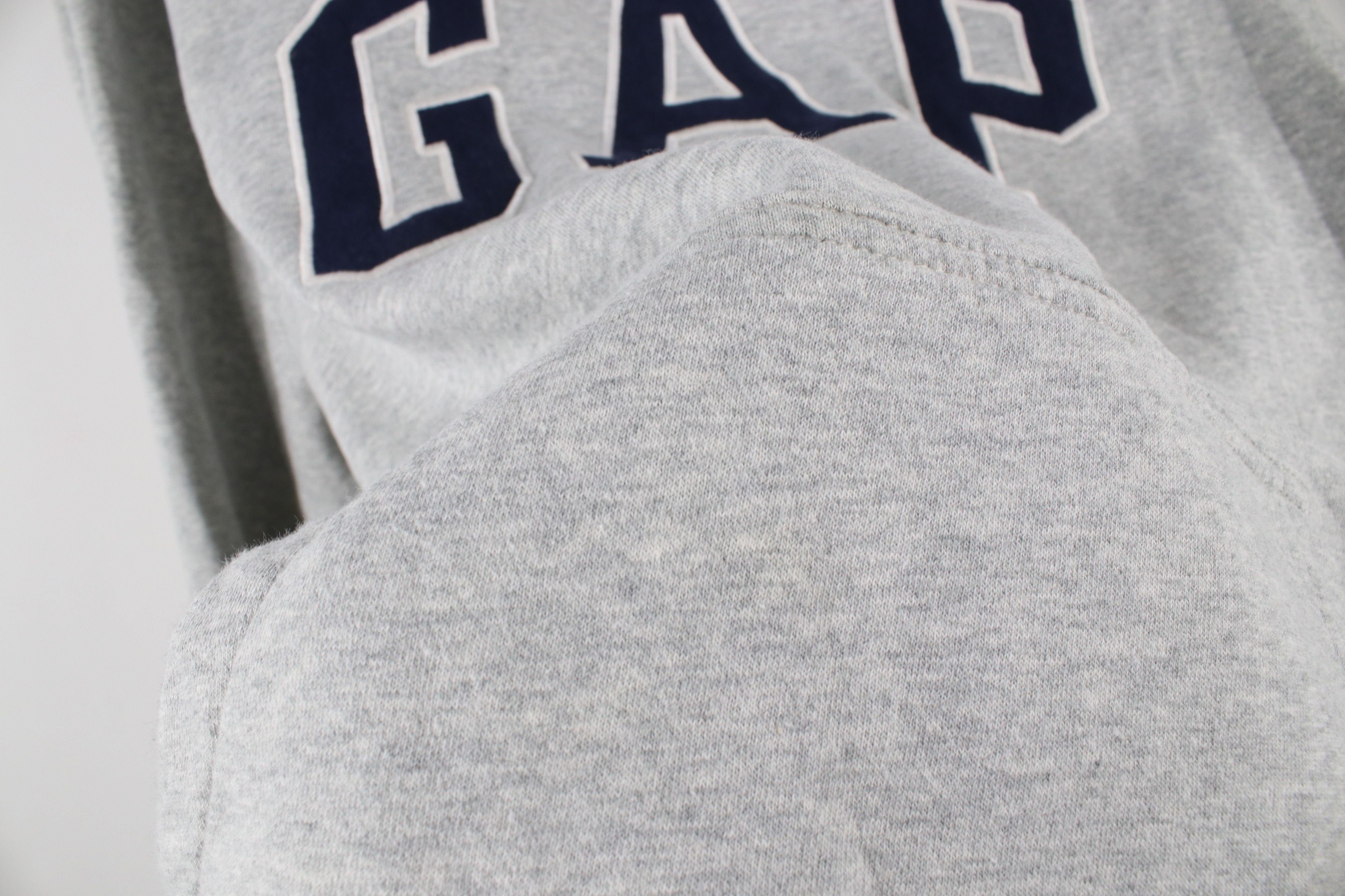 Gap × Vintage Vintage Y2K Gap Block Letter Hoodie Sweatshirt Heather Gray Size US L / EU 52-54 / 3 - 7 Thumbnail