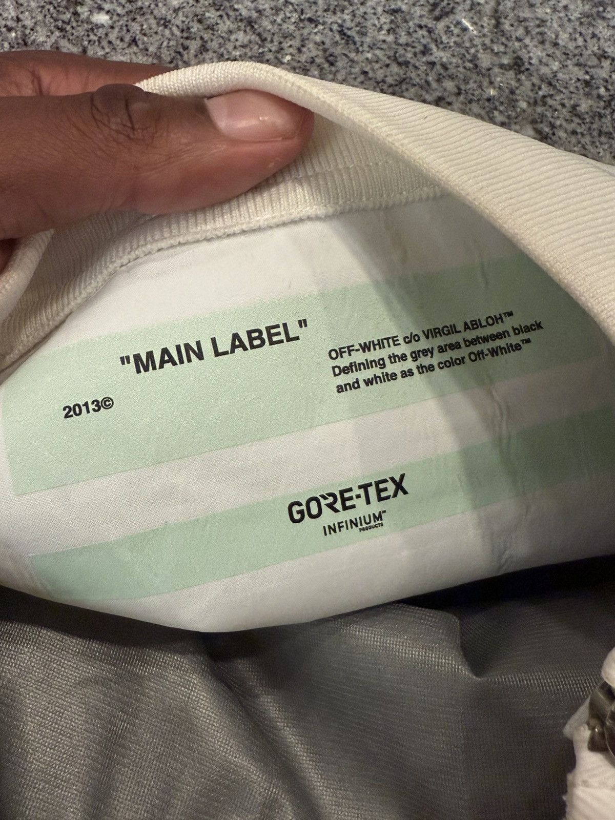 Off-White Rare OFF-WHITE Goretex Graffiti Print Shirt Gore Virgil Ablo Size US L / EU 52-54 / 3 - 8 Thumbnail
