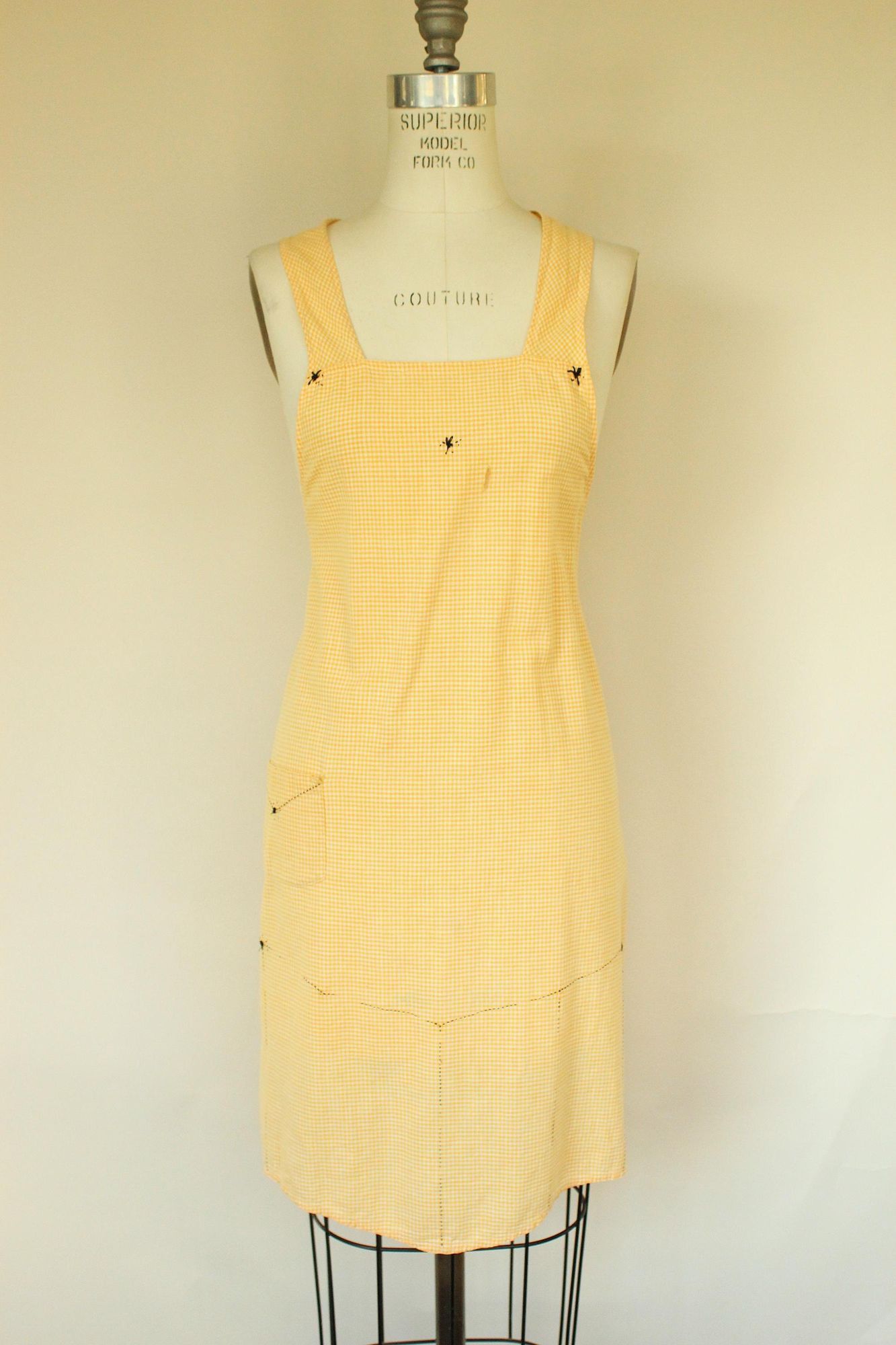 Vintage Vintage 1960s Apron, Orange Gingham Pinafore With Pocket Size ONE SIZE - 2 Thumbnail