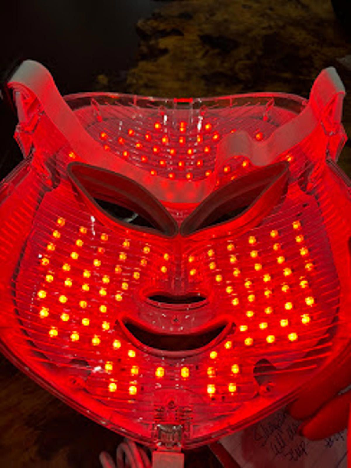 Other LED Beauty Mask for Facial Skin Treatment NIB $599 MSRP Size ONE SIZE - 3 Thumbnail
