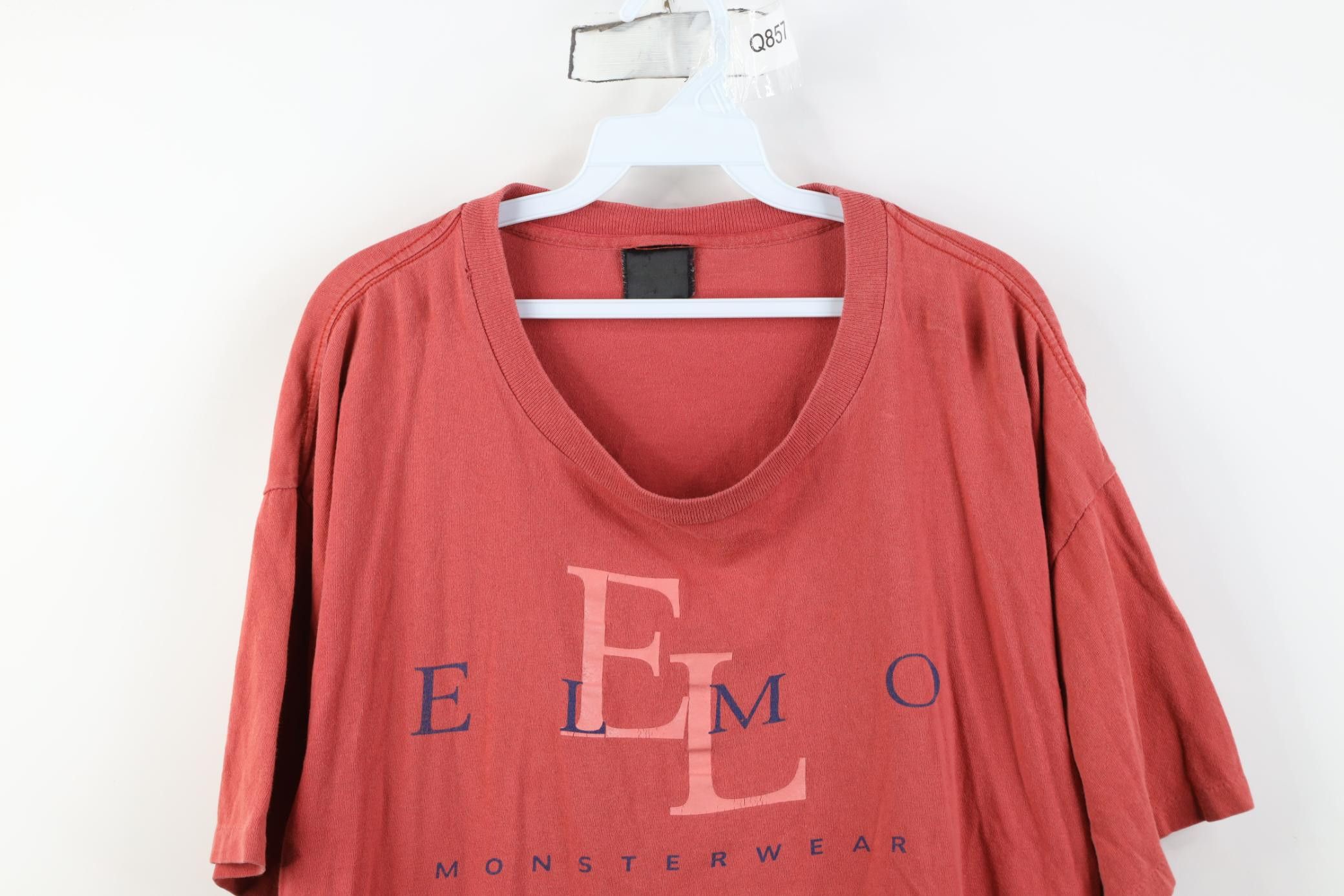 Vintage Vintage 90s The Muppets Elmo Monsterwear Print T-Shirt Size US XL / EU 56 / 4 - 2 Thumbnail