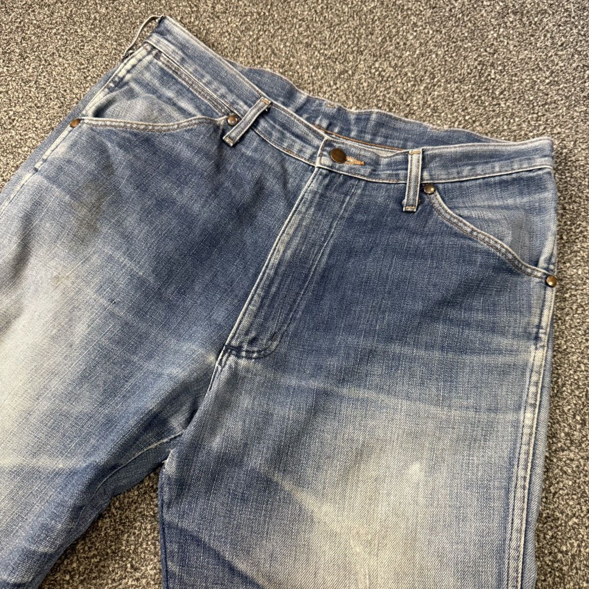 Japanese Brand 🔥 Vintage 80s Wide Leg Wrangler Faded Distressed Denim Size US 36 / EU 52 - 3 Thumbnail