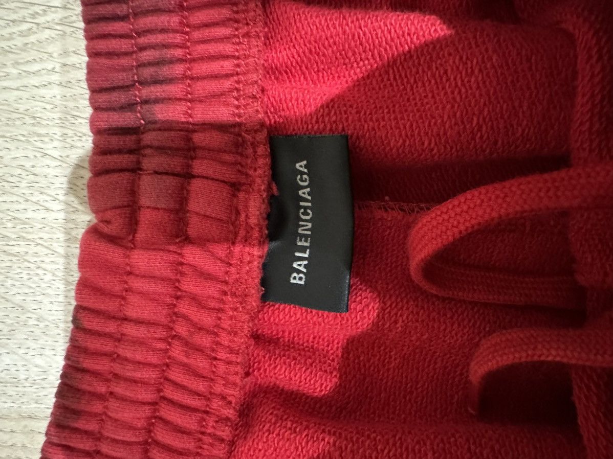 Balenciaga Balenciaga graffiti skater sweats Size US 34 / EU 50 - 3 Thumbnail