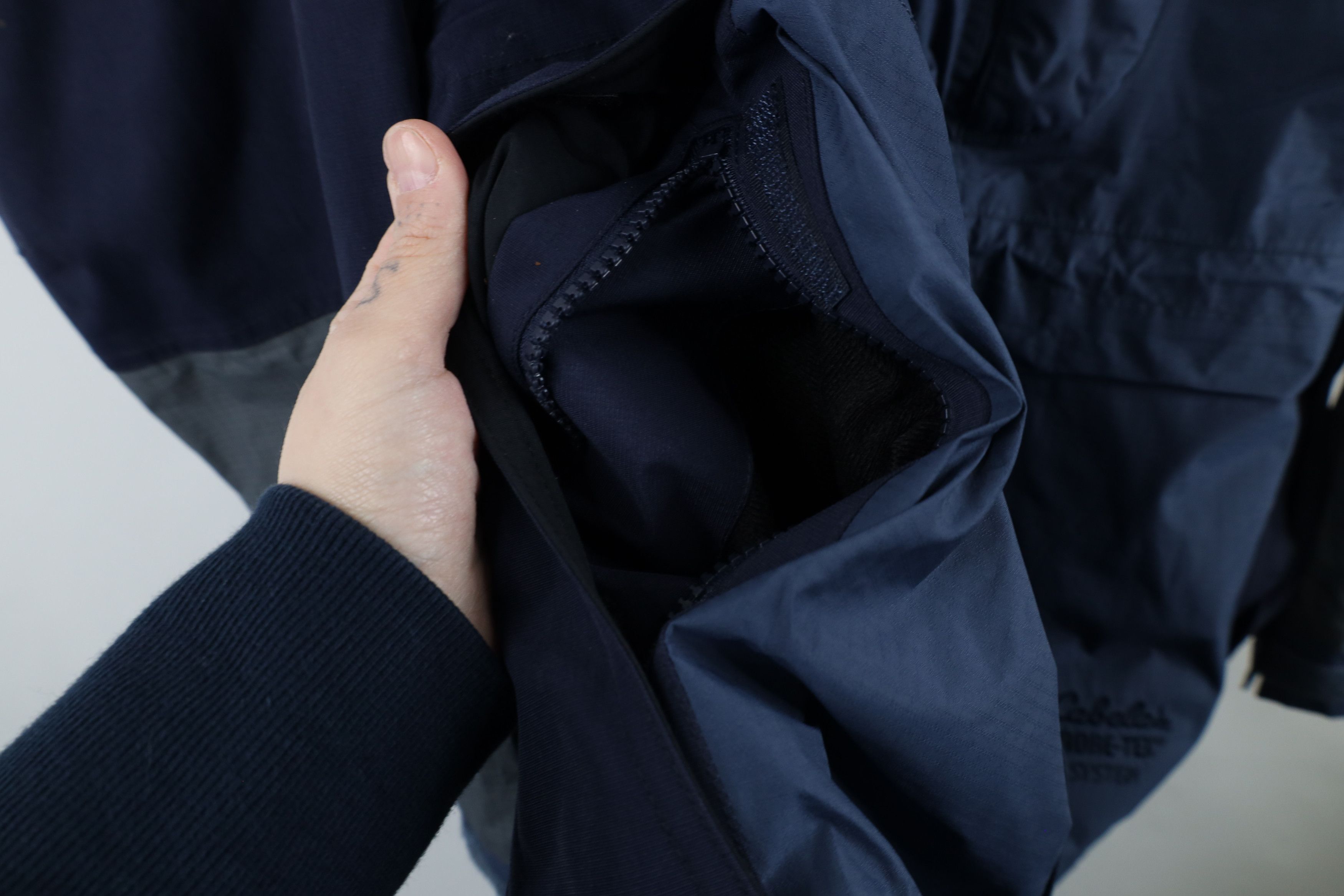 Cabelas × Vintage Vintage 90s Cabelas Waterproof Full Zip Jacket Coat Blue Size US L / EU 52-54 / 3 - 5 Thumbnail