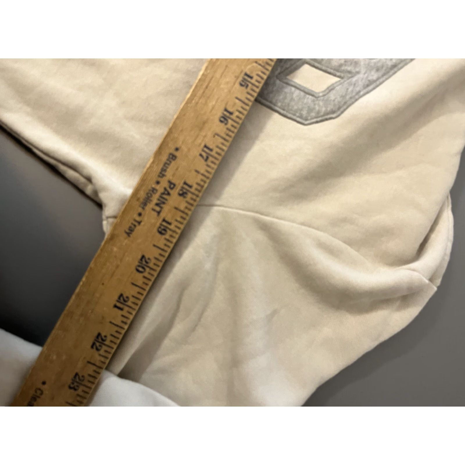 Gap GAP Hoodie Men’s Small Cream Pullover Kangaroo Pocket Drawstring Outdoor Fishing Size US S / EU 44-46 / 1 - 5 Thumbnail