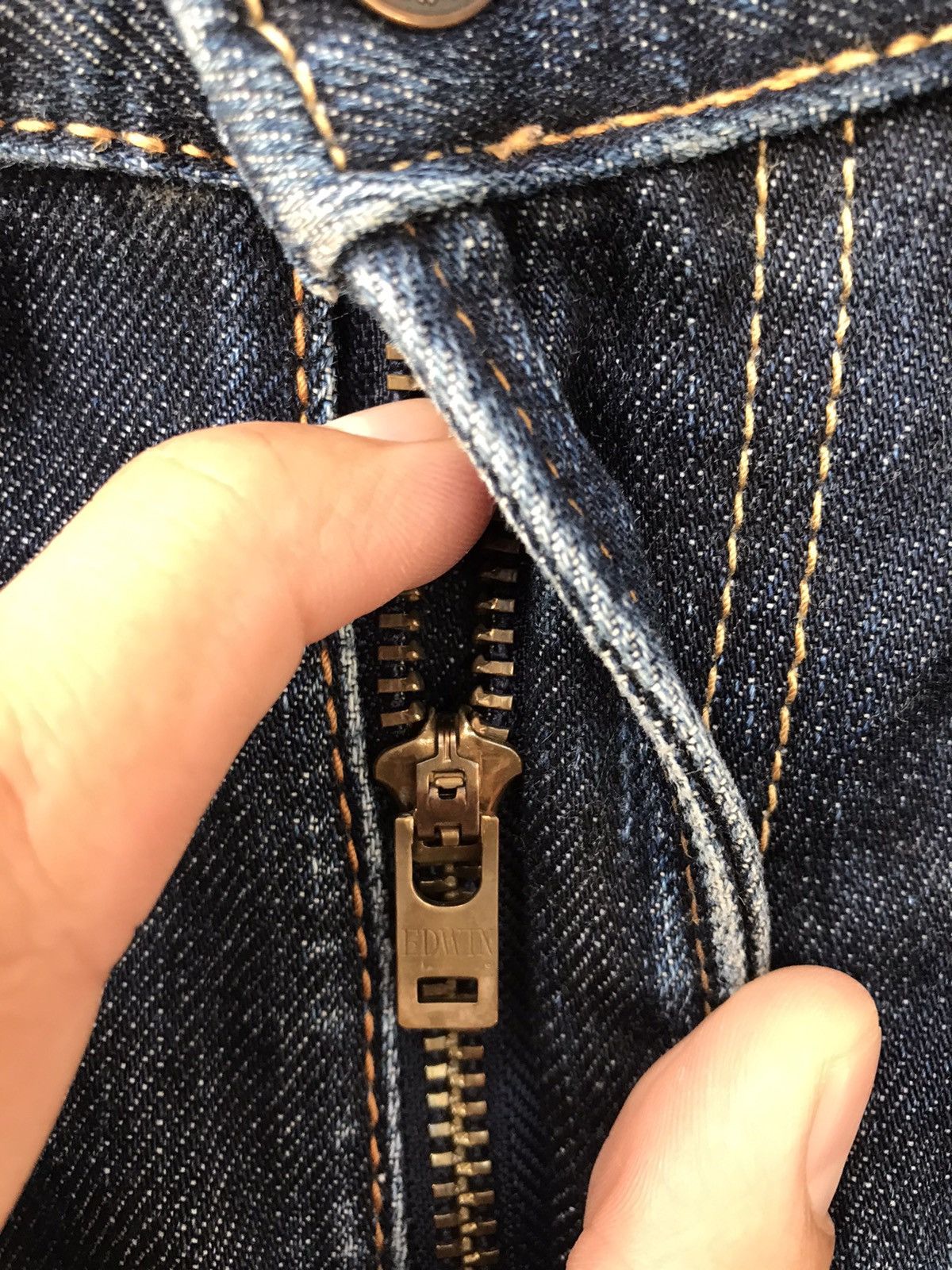 Edwin Vintage Edwin 403 Distressed Denim Size US 34 / EU 50 - 6 Thumbnail