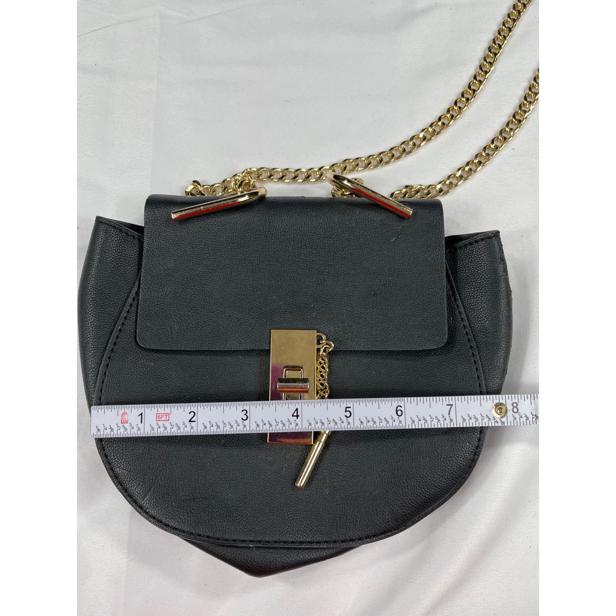 Designer Chic Black Leather Shoulder Bag SKU 7893 With Gold Chain Str Size ONE SIZE - 14 Thumbnail