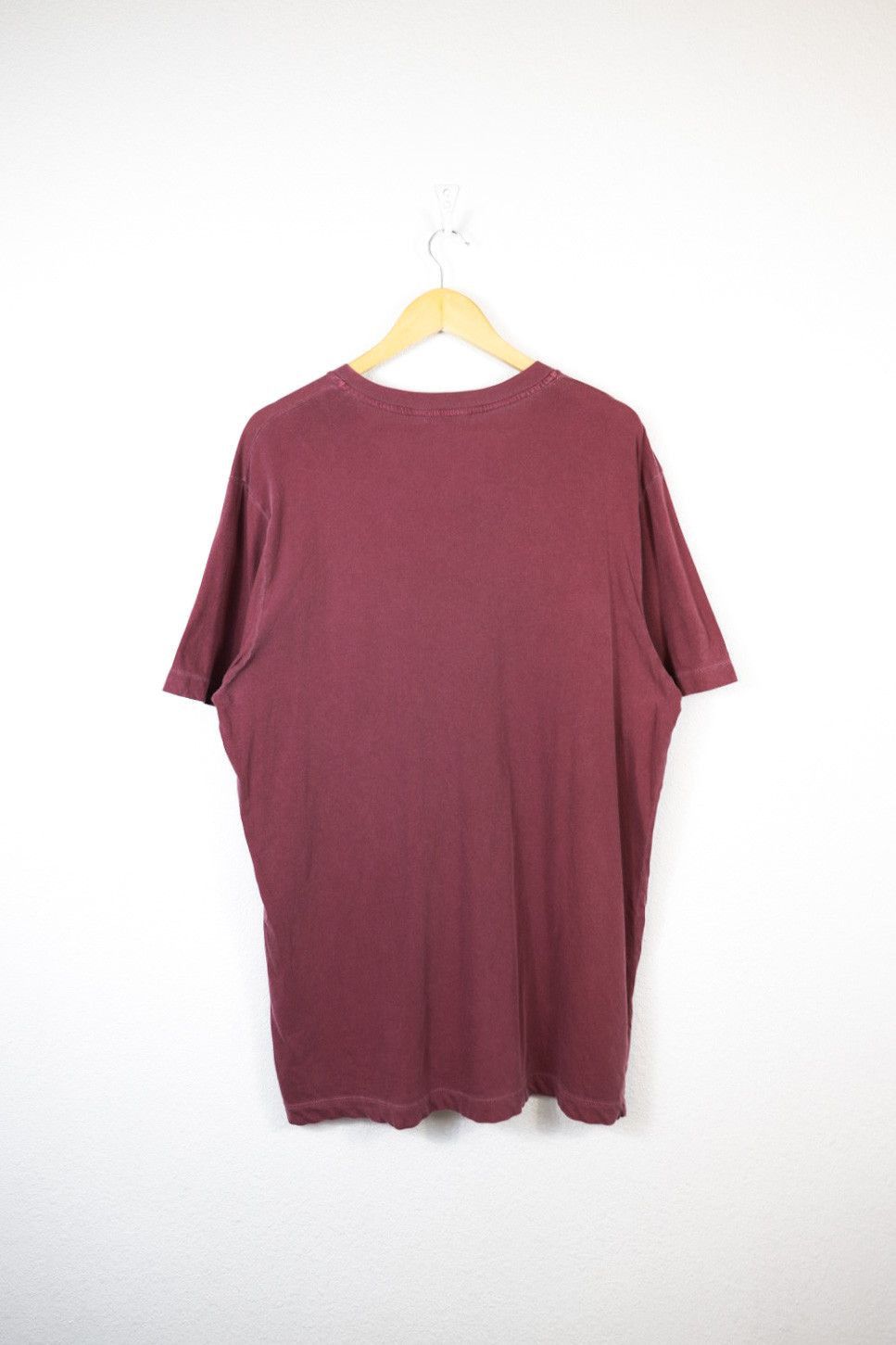 James Perse James Perse Washed Burgundy V-neck Tee T-shirt Size US XL / EU 56 / 4 - 7 Thumbnail