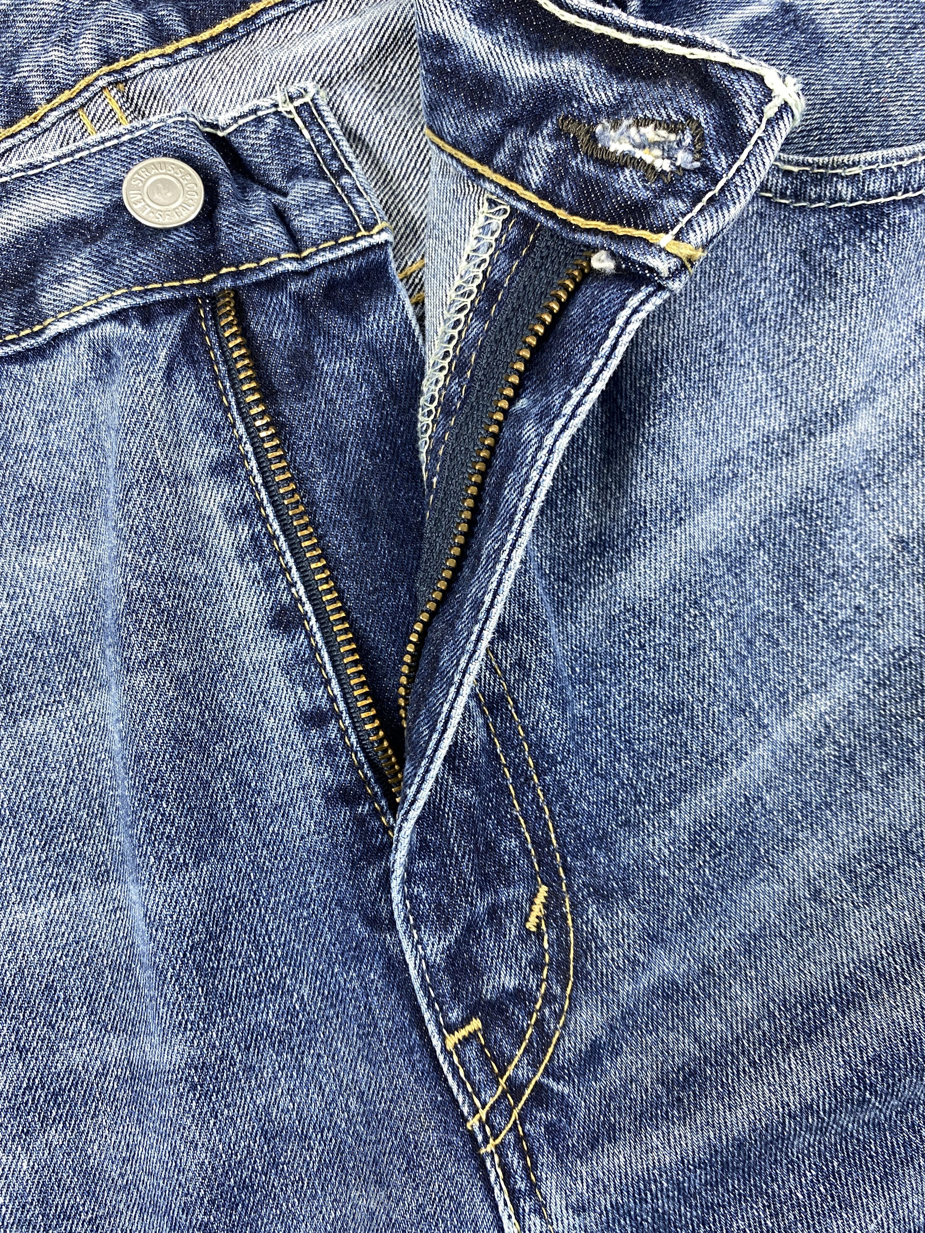 Levi's Blue Wash Vintage Levi's 569 Jeans 38x31 Denim -JN1064 Size US 38 / EU 54 - 6 Thumbnail
