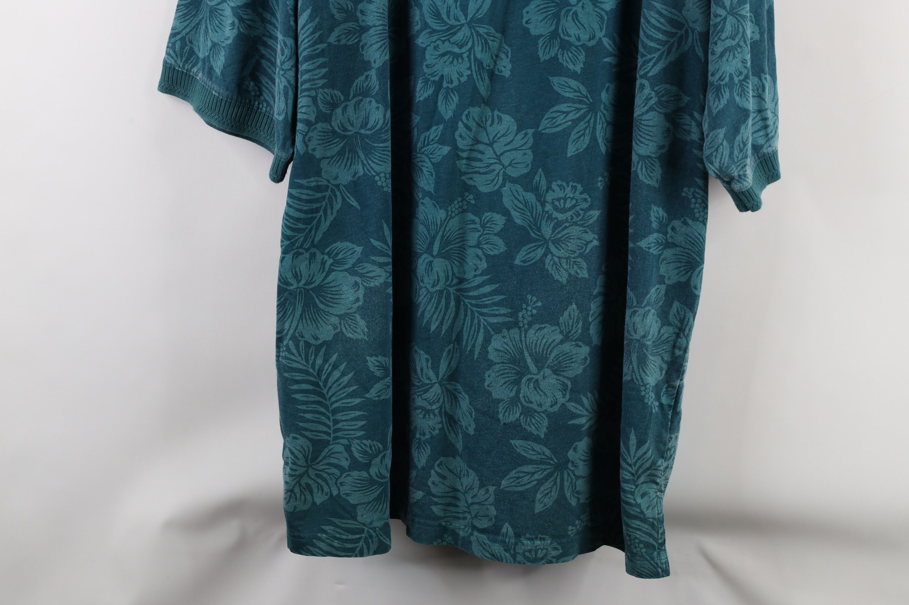 Tommy Bahama × Vintage Vintage Tommy Bahama All Over Print Golf Polo Shirt Teal Size US XL / EU 56 / 4 - 9 Thumbnail