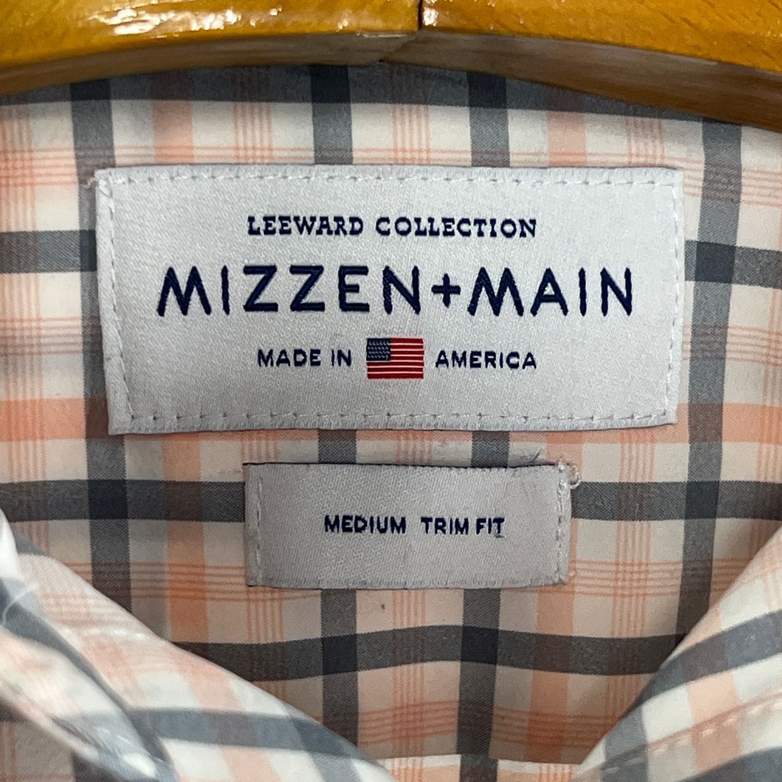 Mizzen+Main Mizzen+Main Mens Trim Fit White Gray Salmon Plaid Shirt Sz M Size US M / EU 48-50 / 2 - 3 Thumbnail
