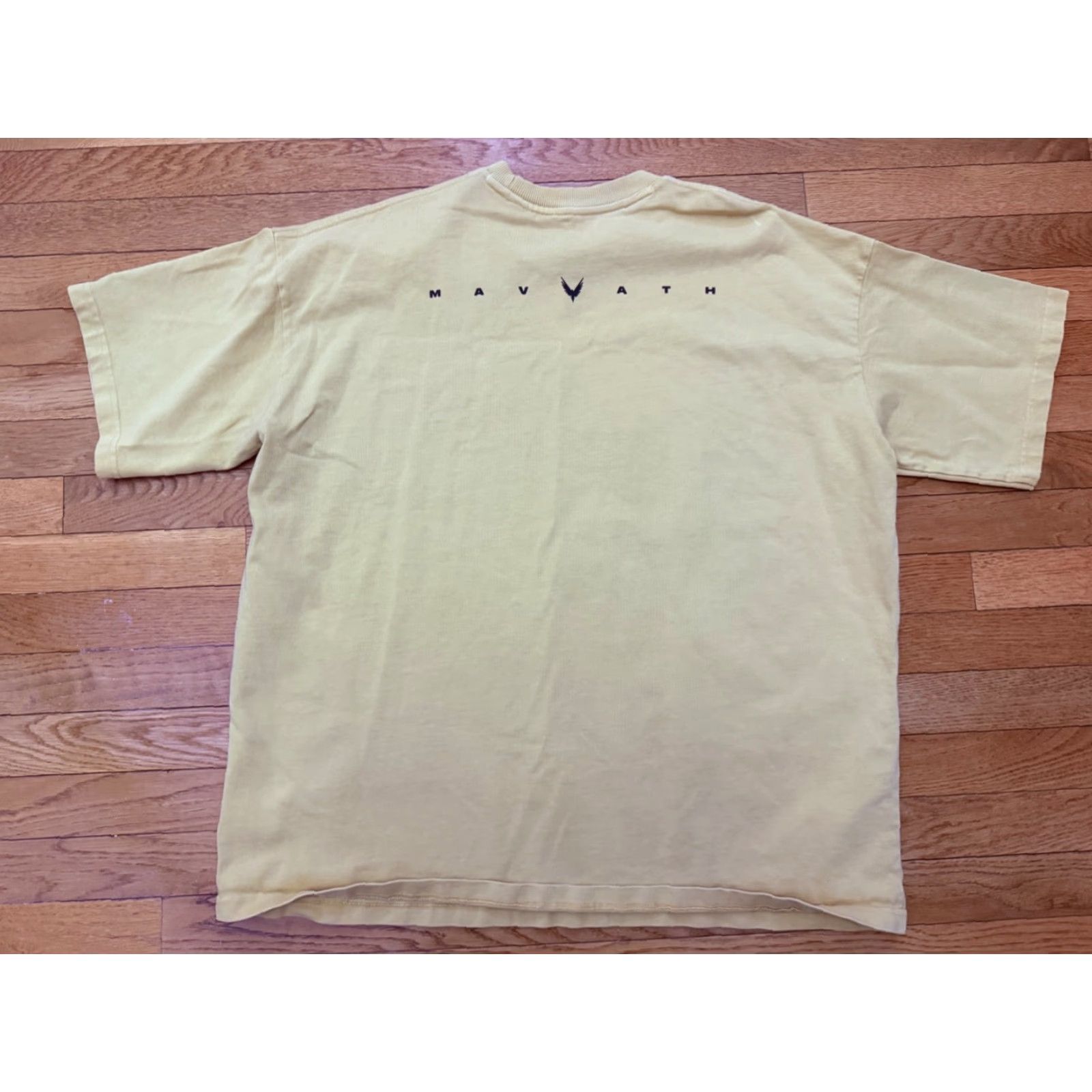 Vintage MAVERICK Boxing T Shirt MAverick Athletics Jake Paul World Champ Crew Neck Short Sleeve Size L Yellow Mens Size US L / EU 52-54 / 3 - 2 Thumbnail