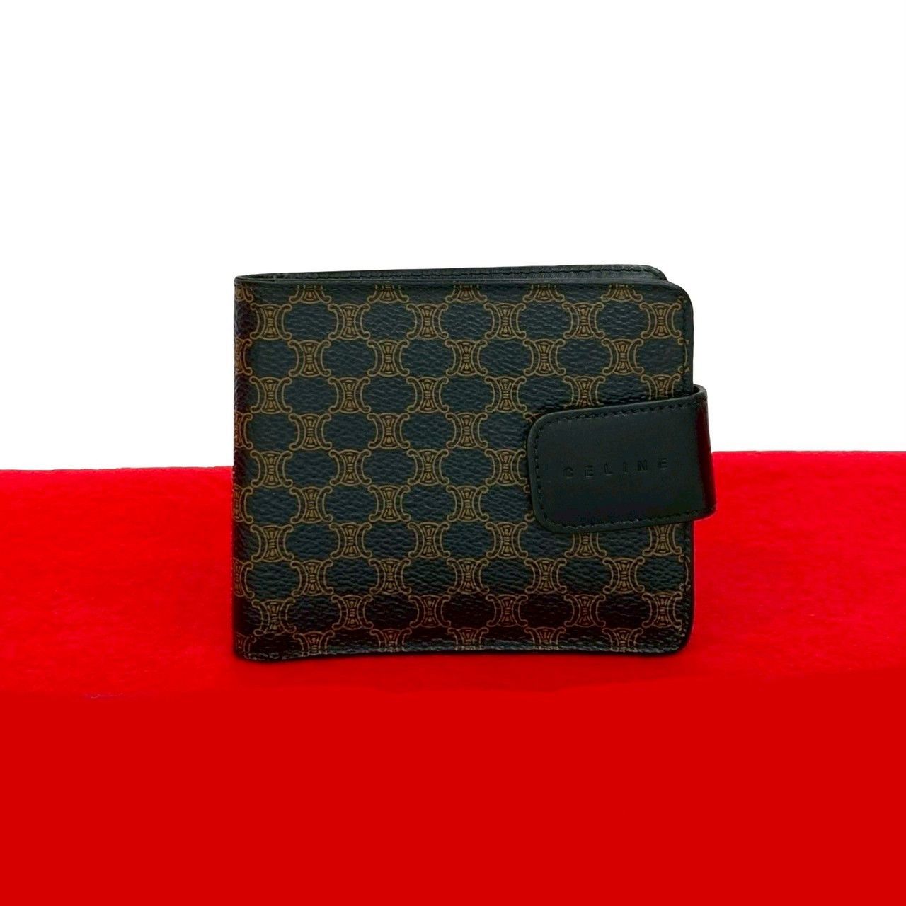 Celine Celine Celine Macadam Blazon Trionphe Leather Wallet Leather Short Wallet DUTY FREE for USA Size ONE SIZE - 1 Thumbnail