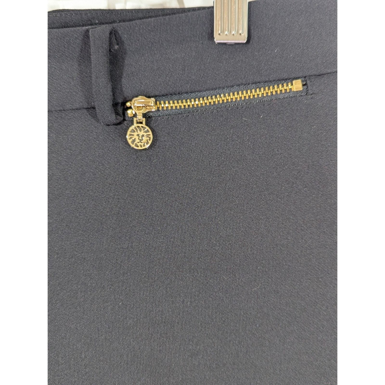 Anne Klein Anne Klein Black Straight Leg Pants Size 8 Gold Details Size 30" / US 8 / IT 44 - 3 Thumbnail