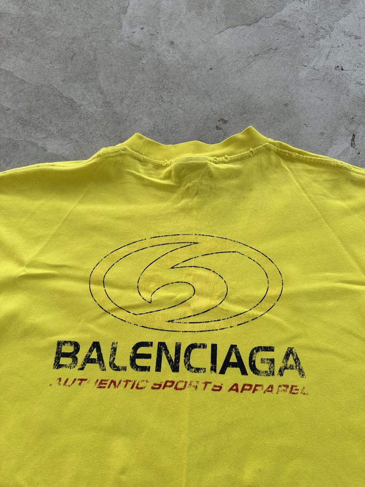 Vintage Balenciaga Style Unisex Graphic Logo T-Shirt Authentic Size US L / EU 52-54 / 3 - 9 Thumbnail