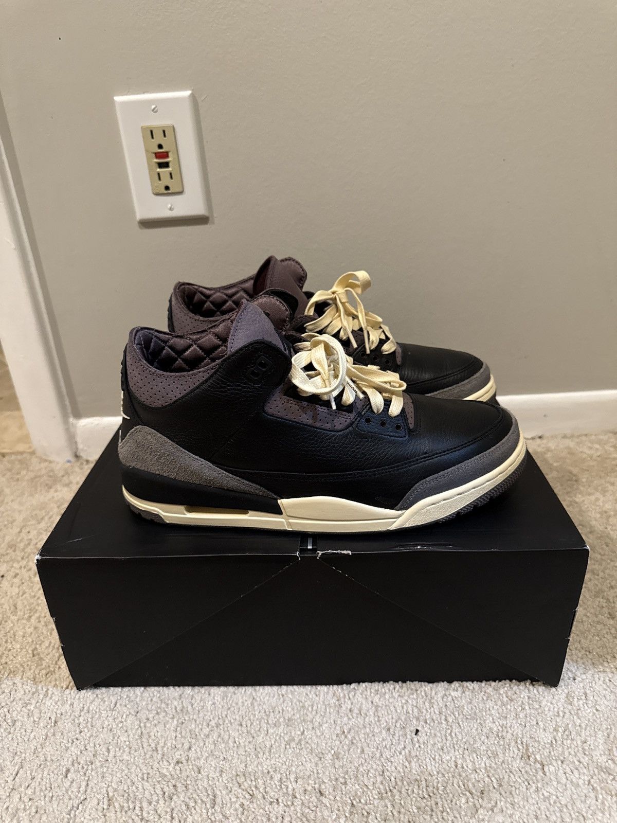 Jordan Brand × Nike Jordan 3 A ma maniere Size US 11.5 / EU 44-45 - 3 Thumbnail