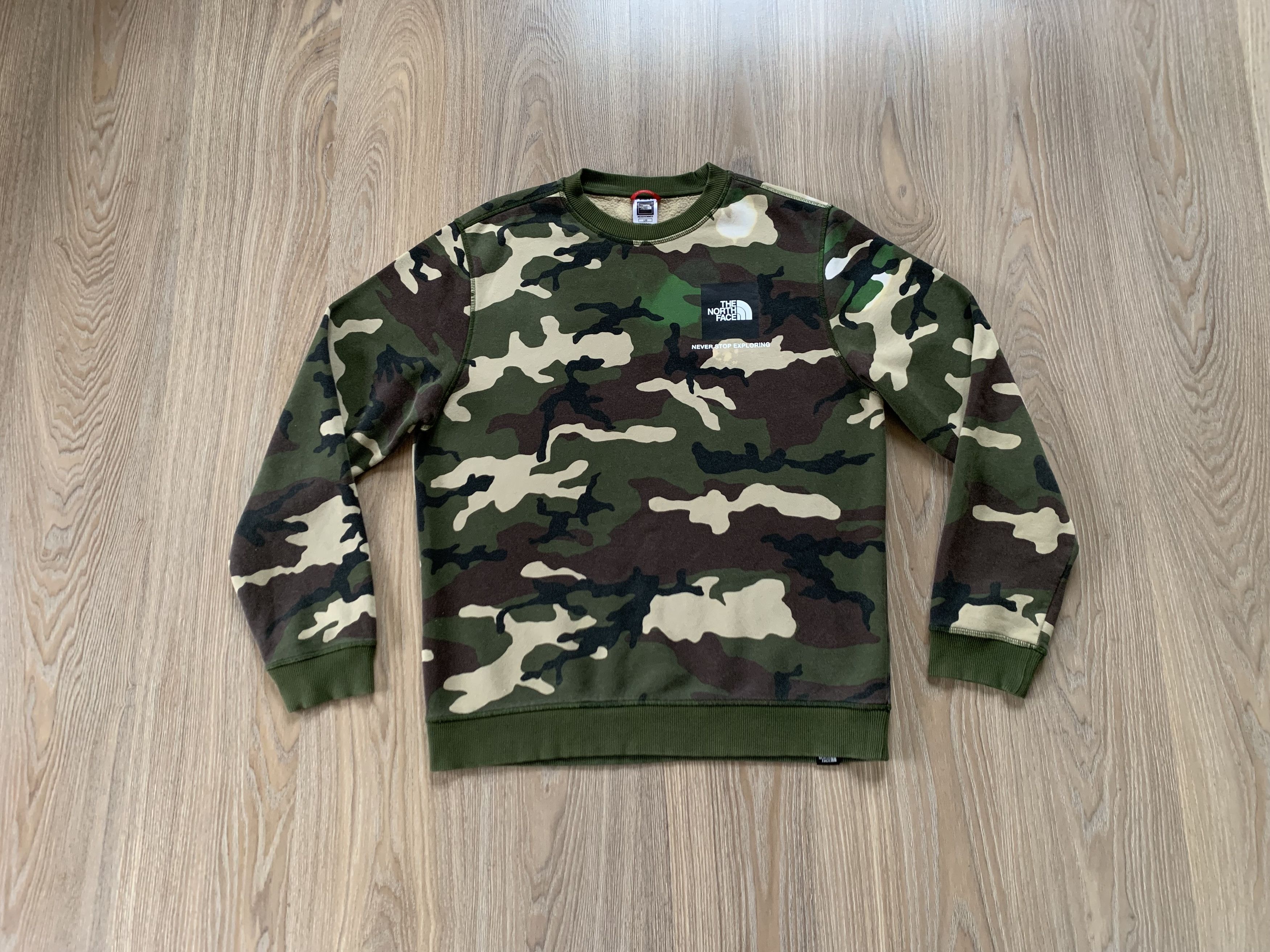 The North Face Mens The North Face Camo Sweatshirt Size US M / EU 48-50 / 2 - 11 Thumbnail