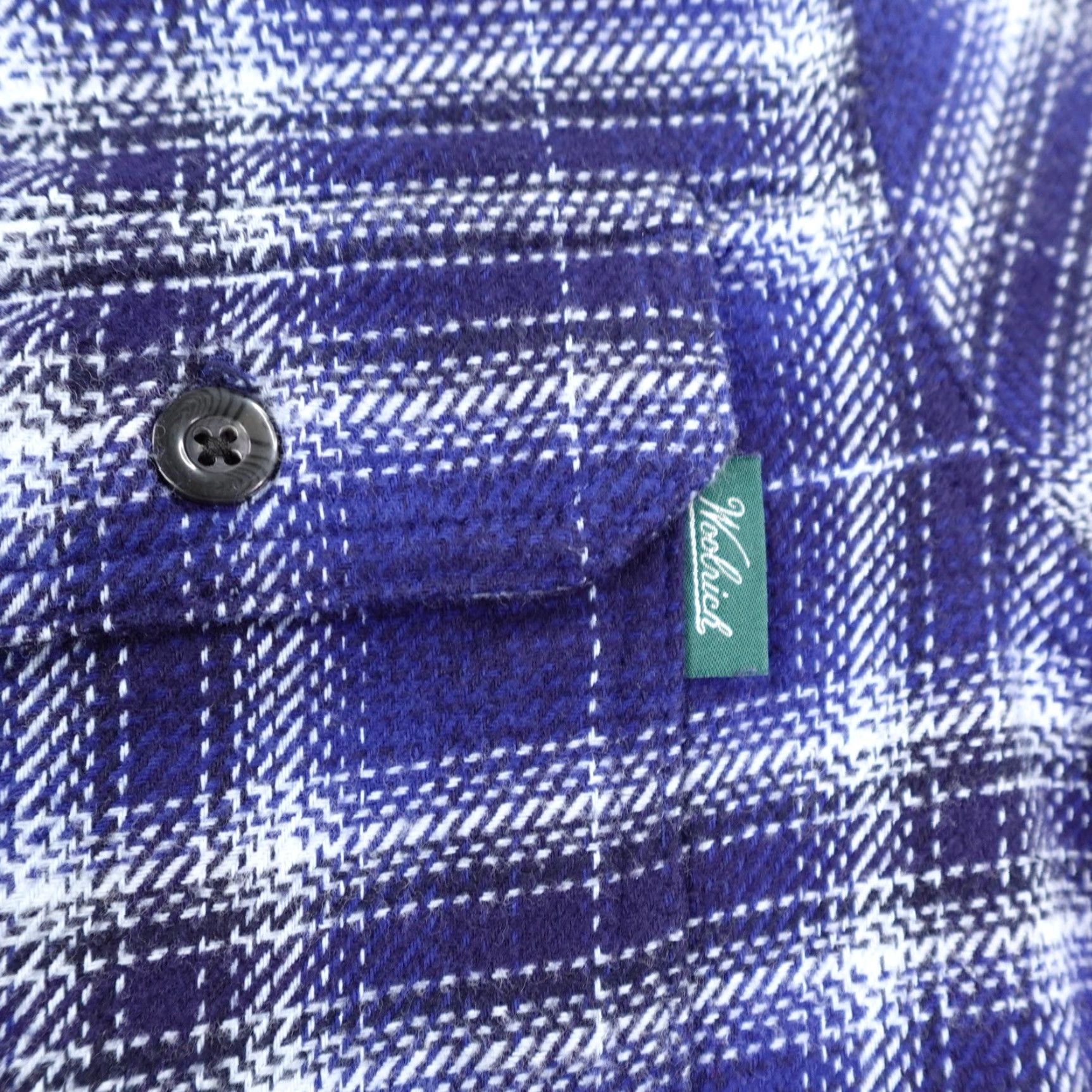 Vintage VINTAGE Woolrich Flannel Shirt Mens Large Blue Plaid Heavyweight Button-Up Outdoor Size US L / EU 52-54 / 3 - 3 Thumbnail