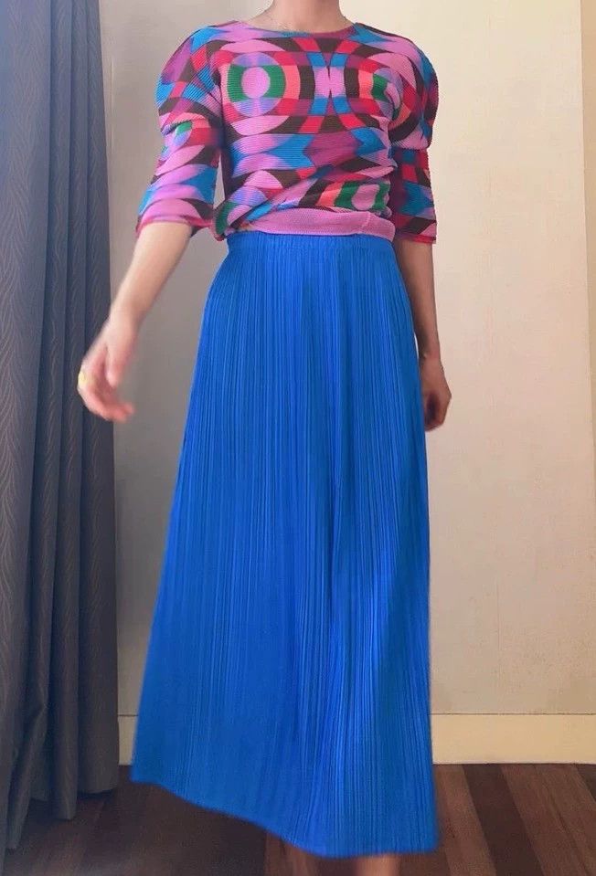 Issey Miyake issey miyake size：2 Royal blue skirt 2506-Nextarrow Size 22" - 4 Thumbnail