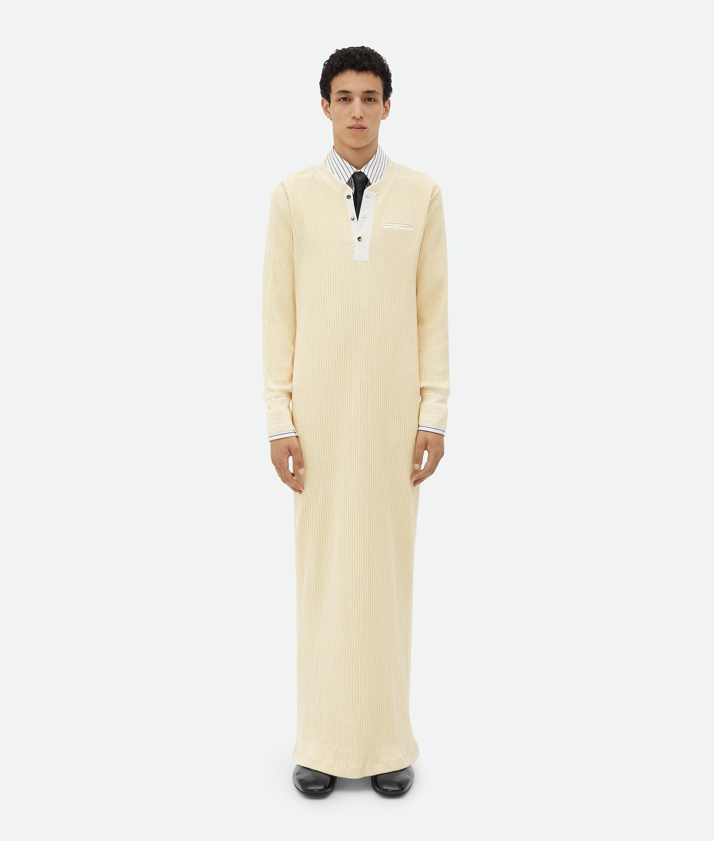 o1n1vont0825 Cotton Knitted Dress in Beige