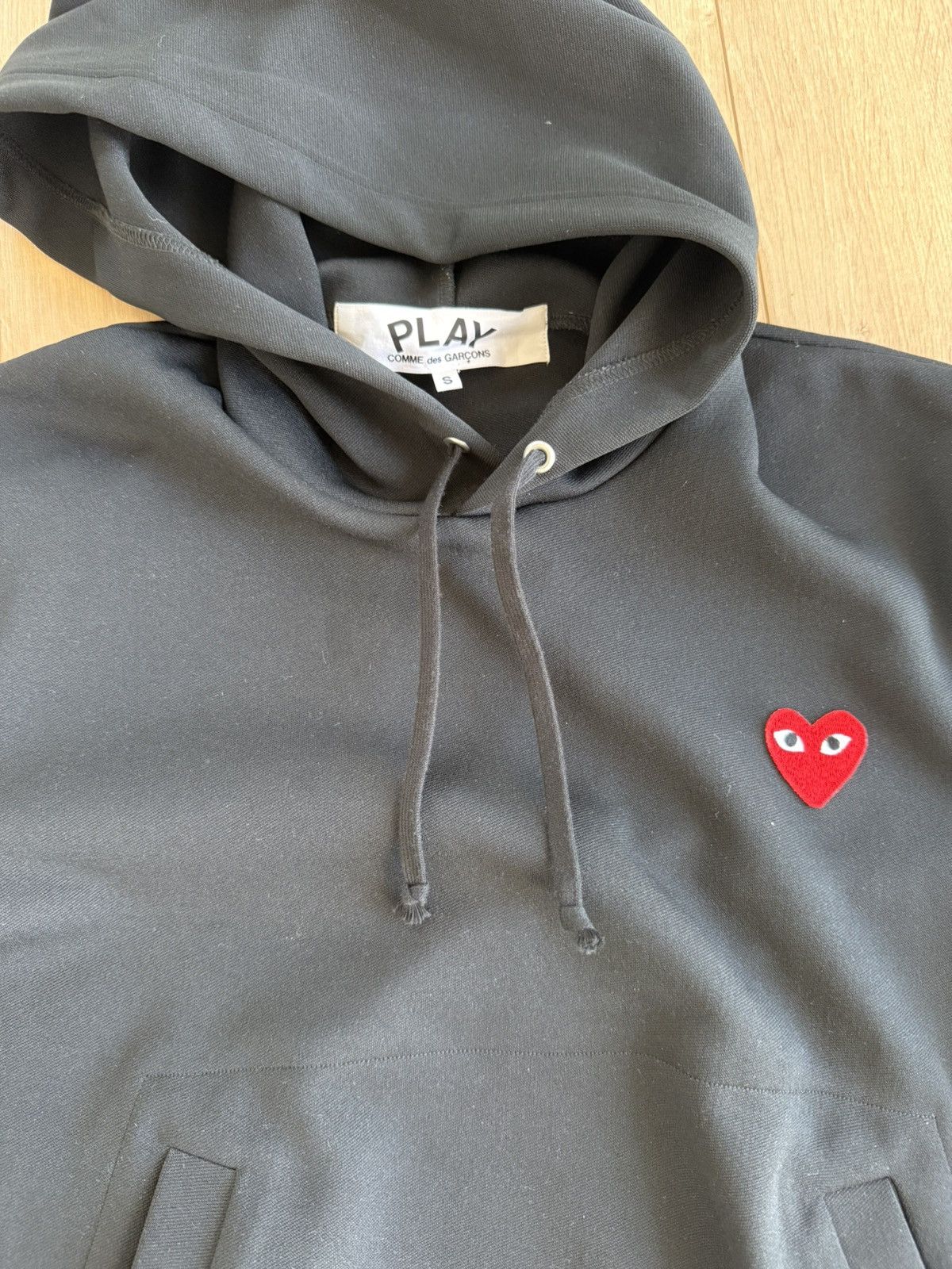 Comme des Garcons PLAY Comme Des Garçons Play Hooded Sweatshirt Size US S / EU 44-46 / 1 - 3 Thumbnail