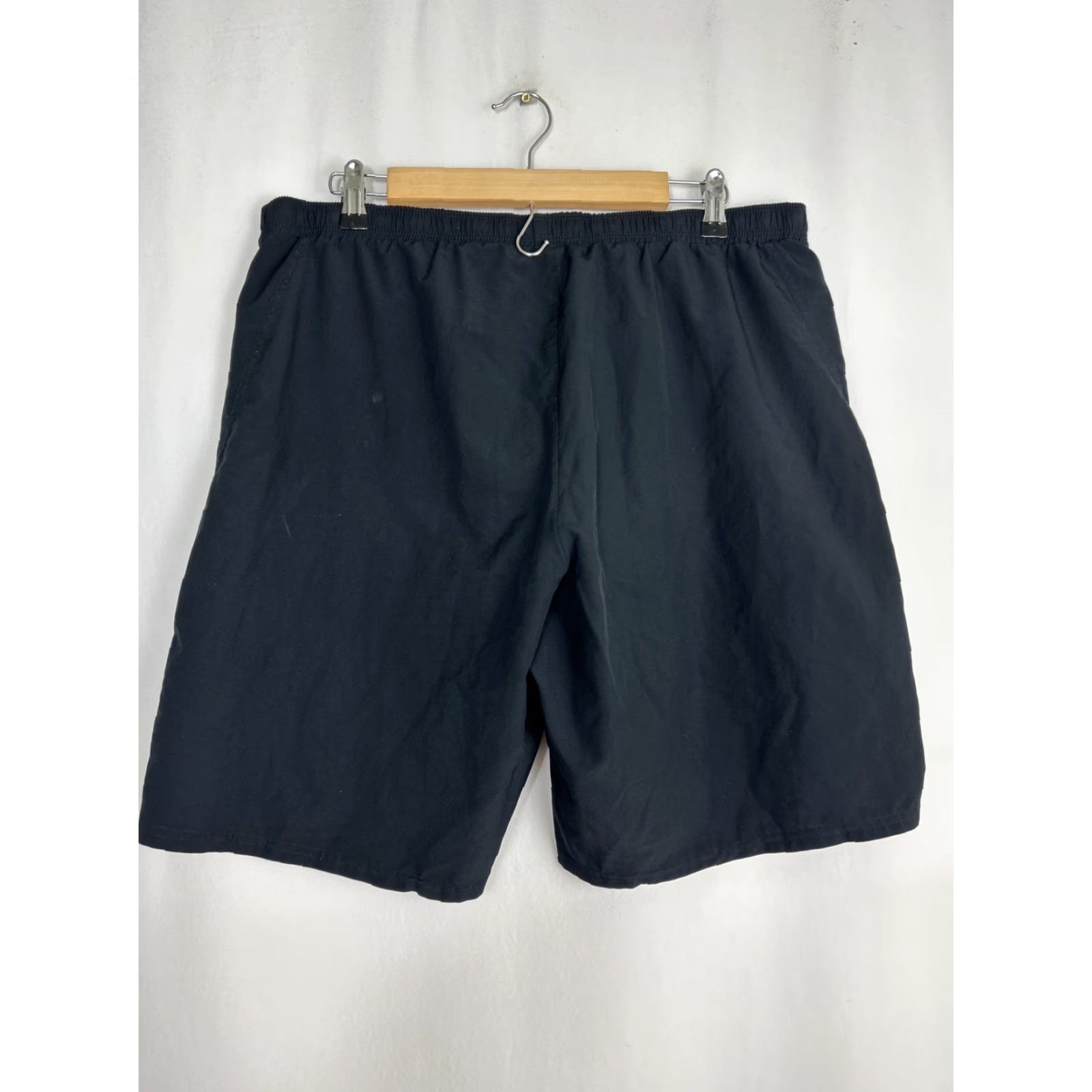 Mountain Hardwear Mountain Hardwear Shorts Mens XL Black Lined Performance Sport Track Vented Mens Size US 36 / EU 52 - 6 Thumbnail