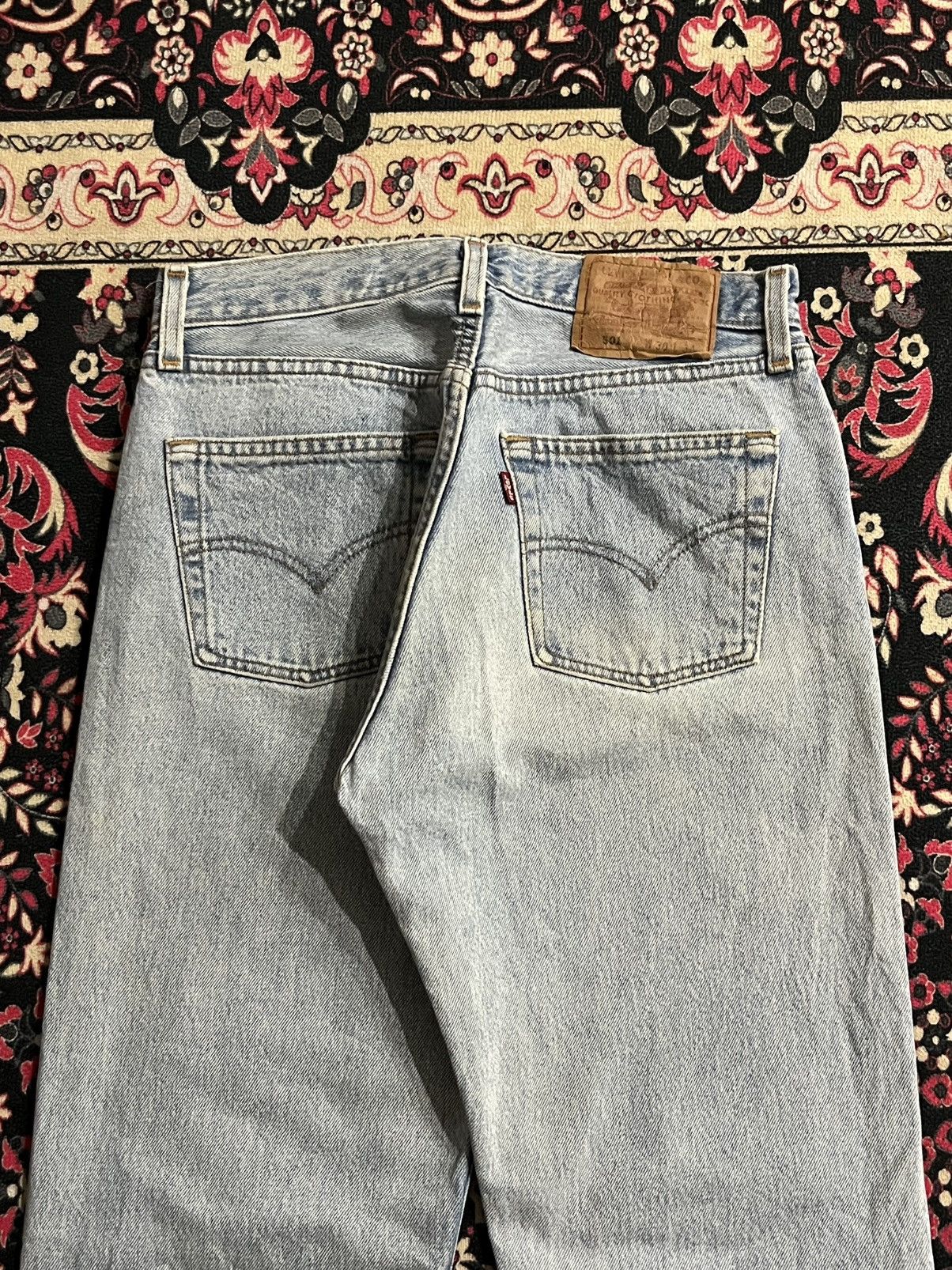 Levi's Vintage Y2K Levi’s 501 Light Blue Washed Distressed Jeans Size 30" / US 8 / IT 44 - 10 Thumbnail